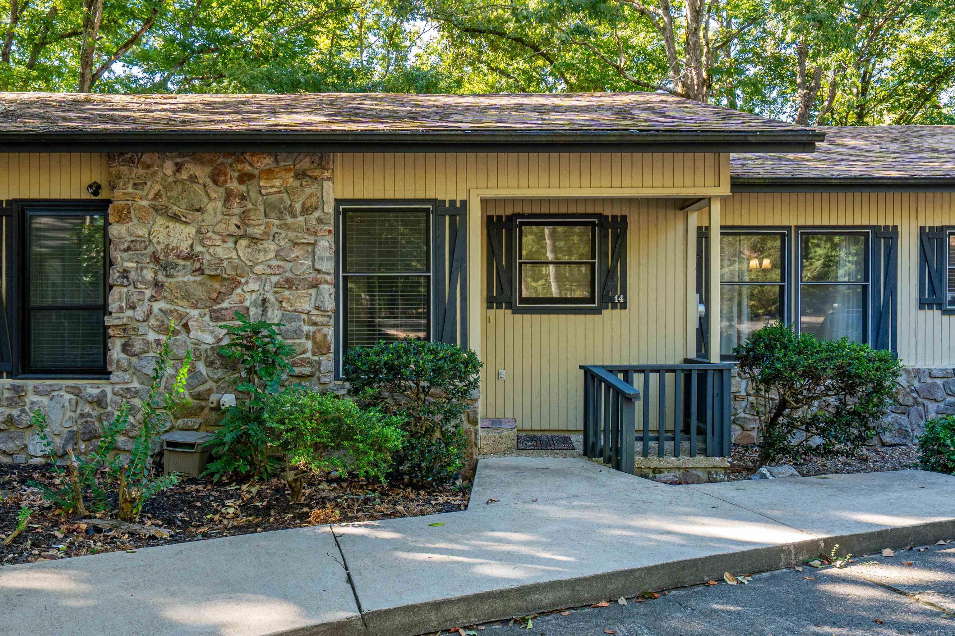 14 Orantes  Hot Springs Village, AR