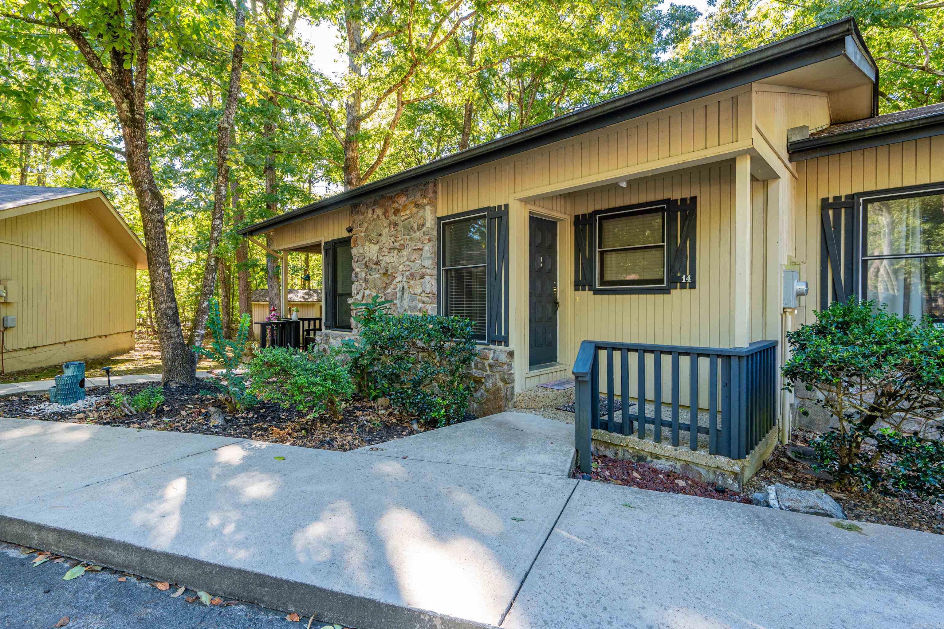 14 Orantes  Hot Springs Village, AR