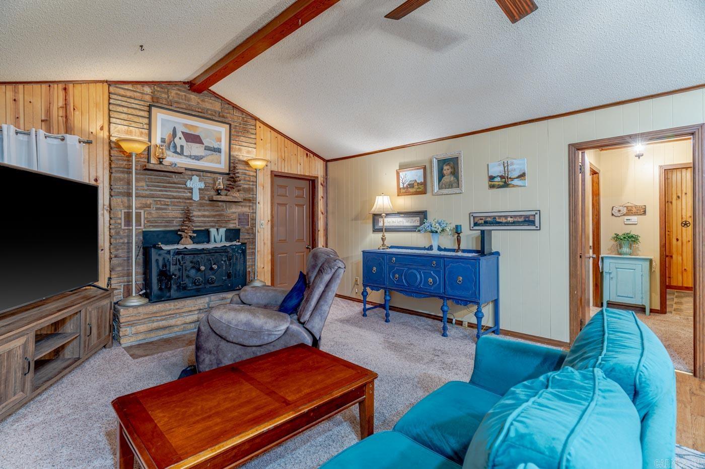 1319 Riverview Dr  Horseshoe Bend, AR