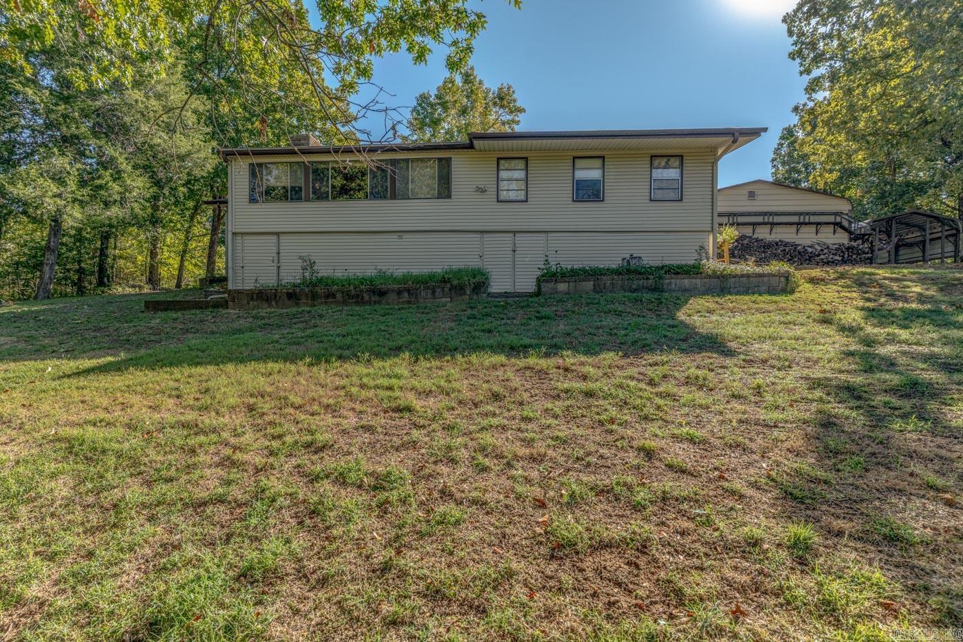 1319 Riverview Dr  Horseshoe Bend, AR
