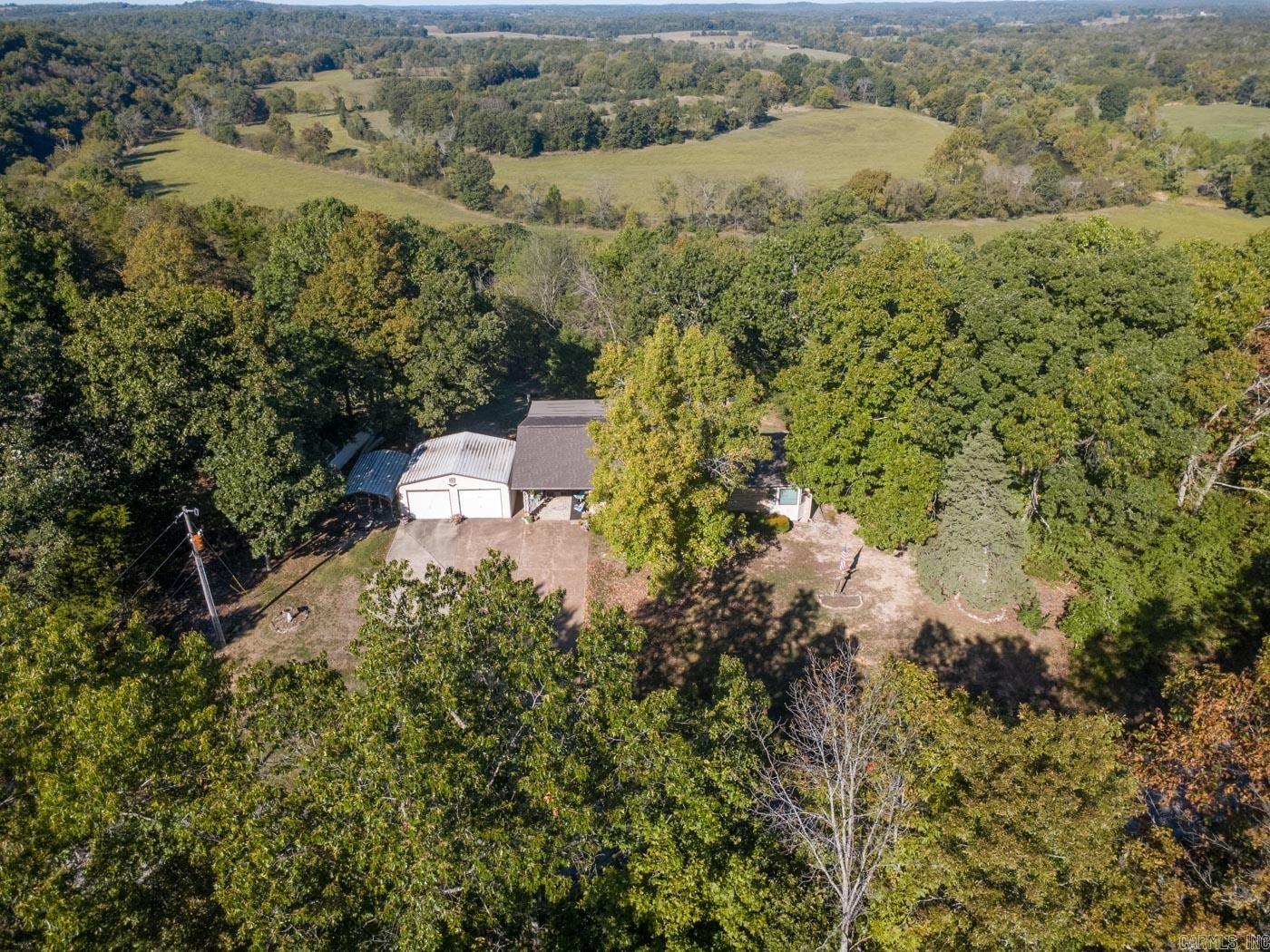 1319 Riverview Dr  Horseshoe Bend, AR