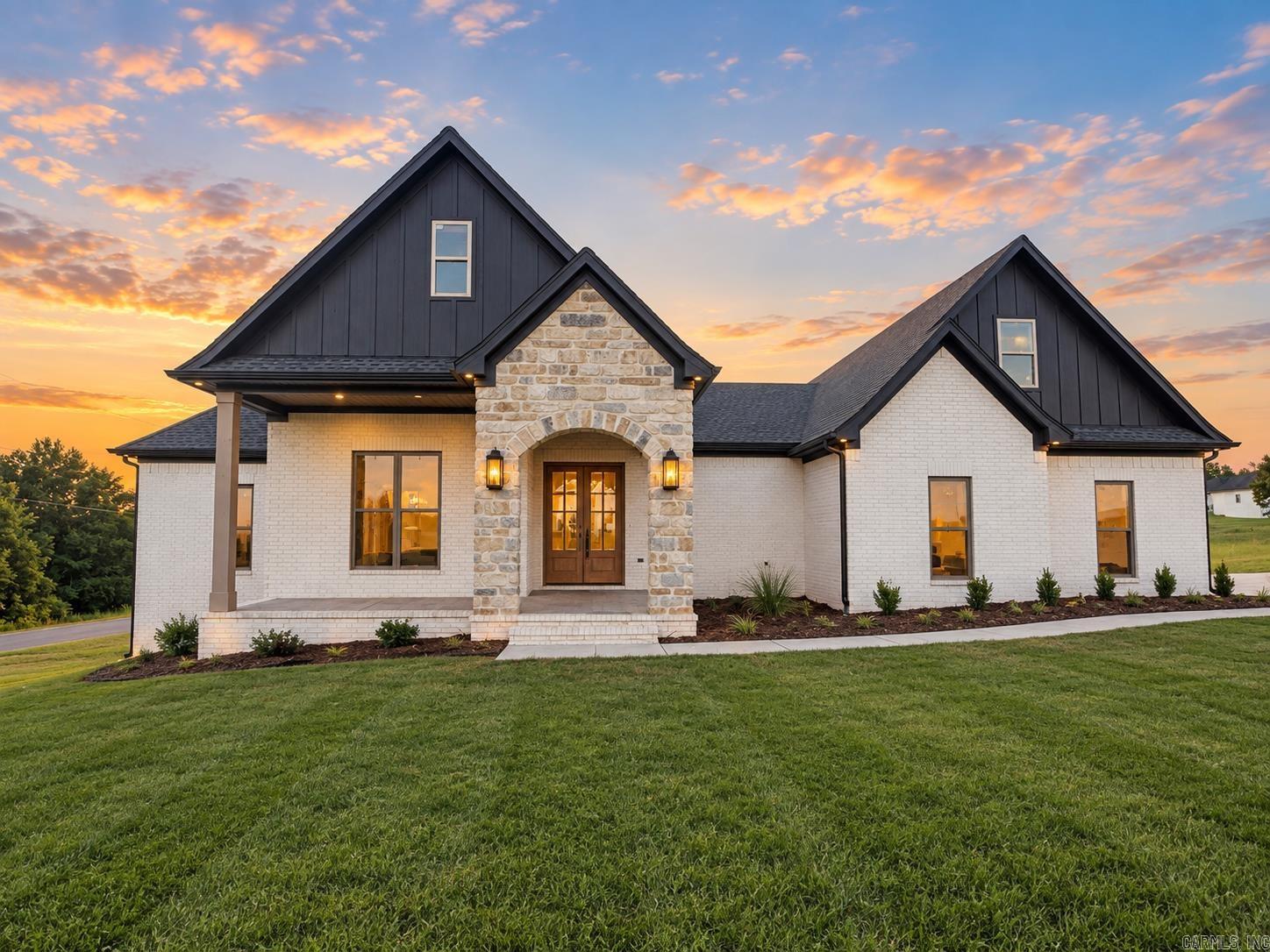 1 Bella View Drive — exterior