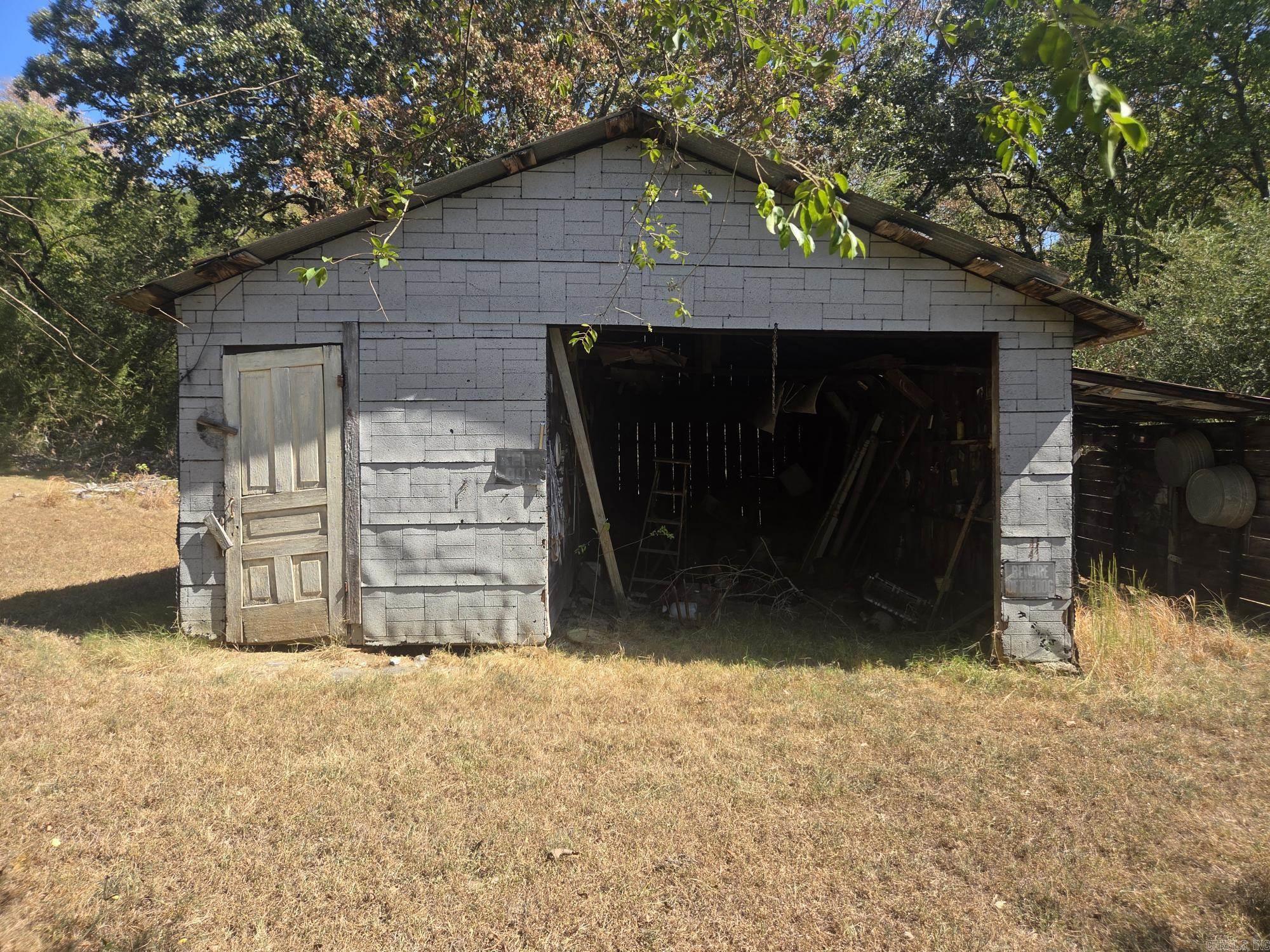 2002 Hwy 157  Judsonia, AR