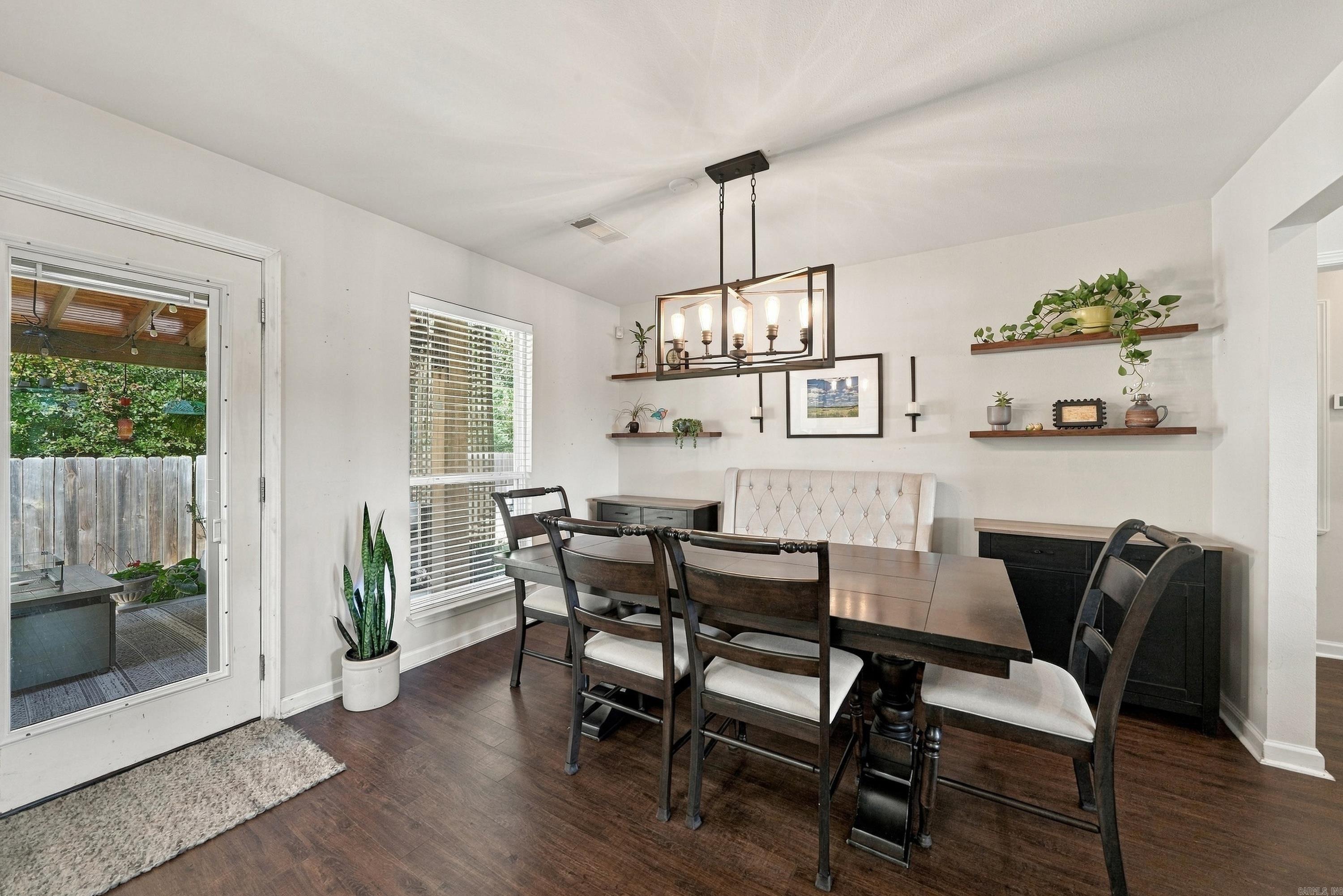 318 Sherry Ann Court Alexander, AR 72002