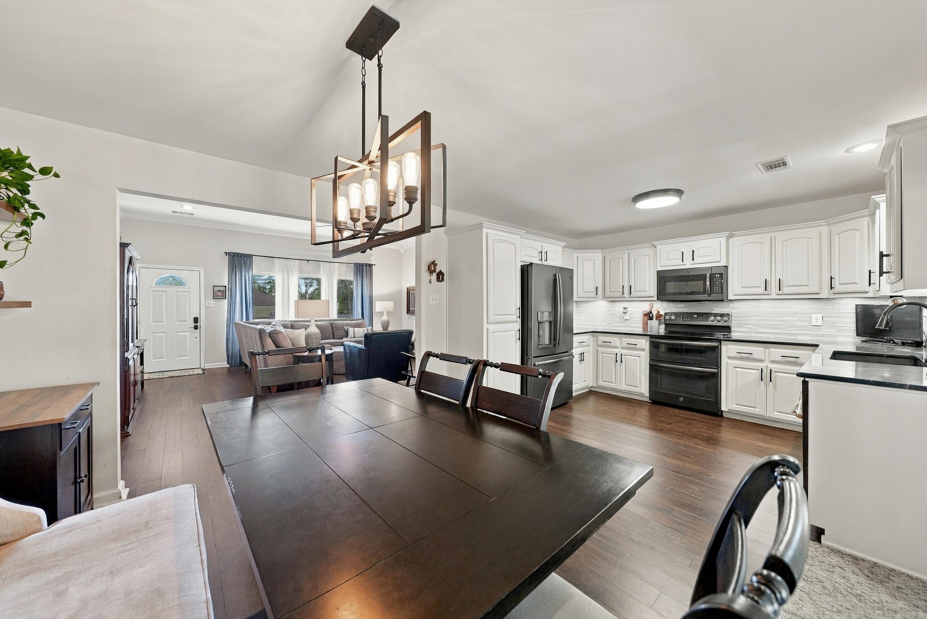 318 Sherry Ann Court Alexander, AR 72002