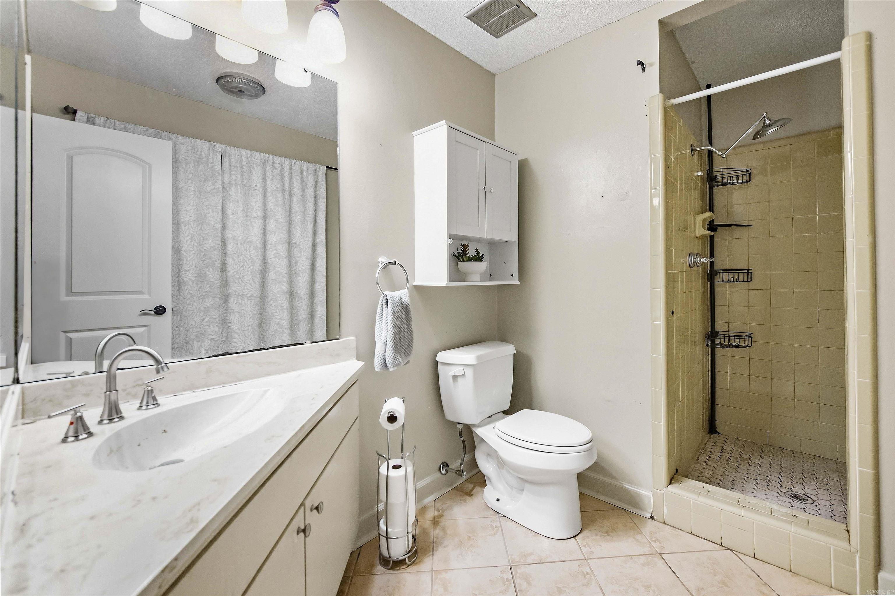 2219 Breckenridge Dr Little Rock, AR 72227