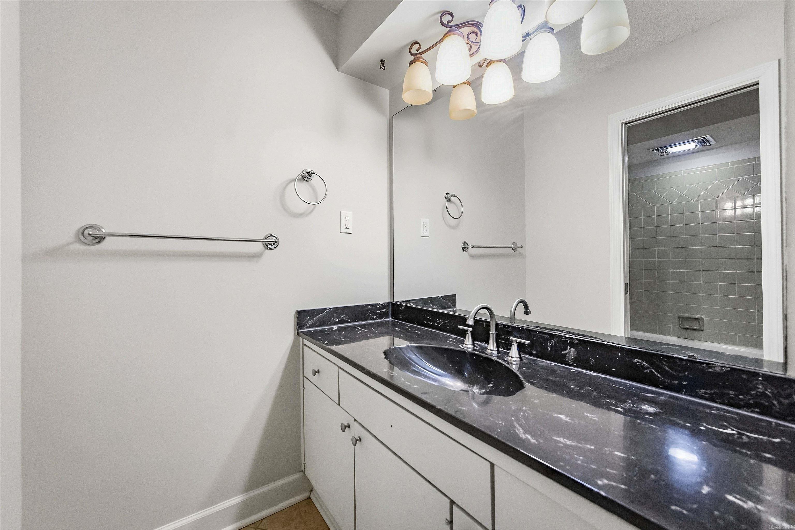2219 Breckenridge Dr Little Rock, AR 72227