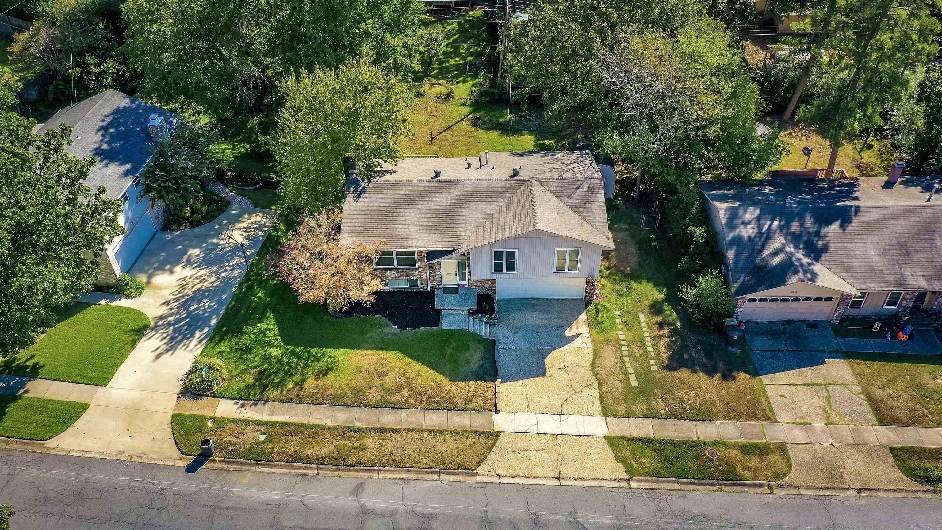 2219 Breckenridge Dr Little Rock, AR 72227