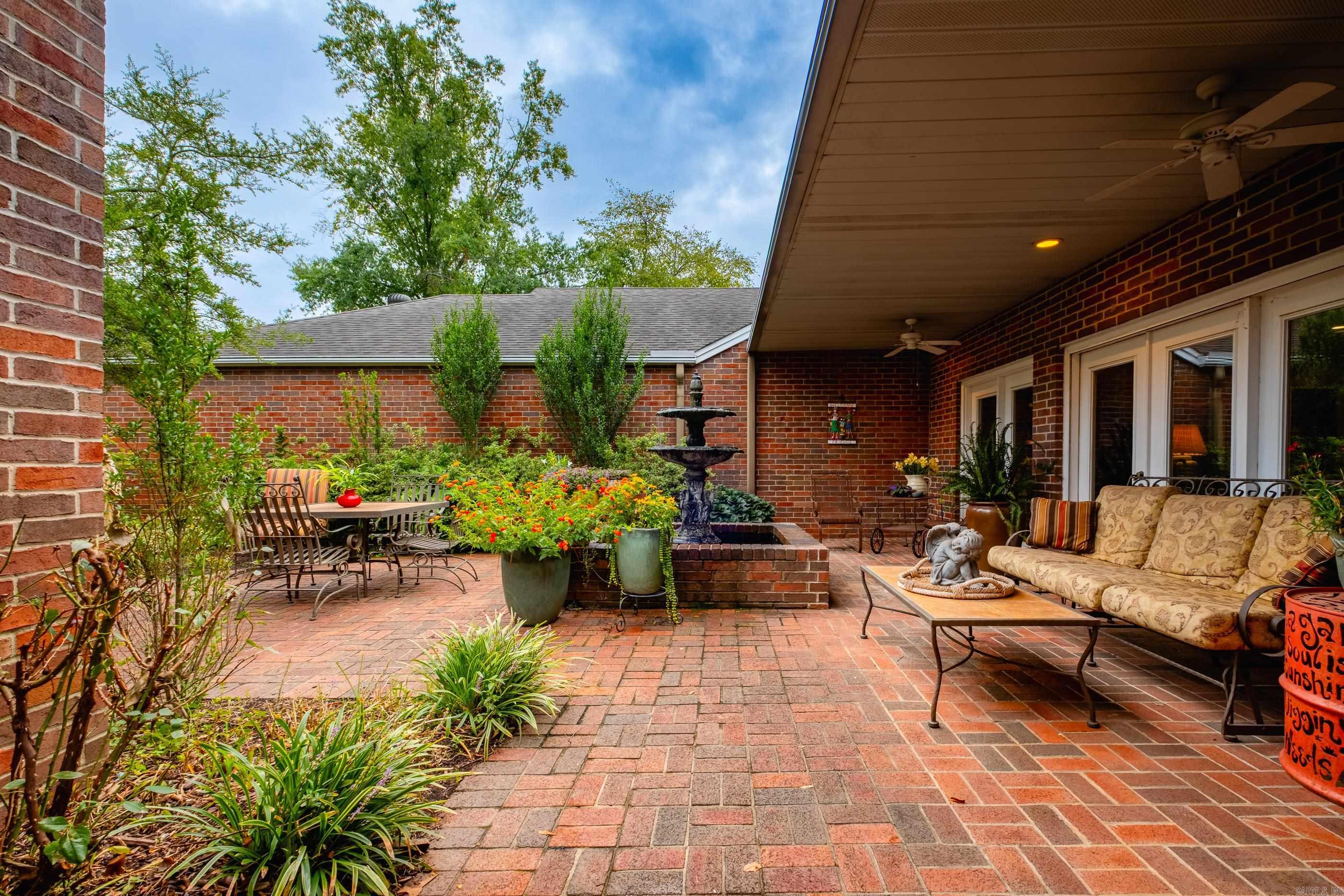 12400 Hunter's Glen  Little Rock, AR