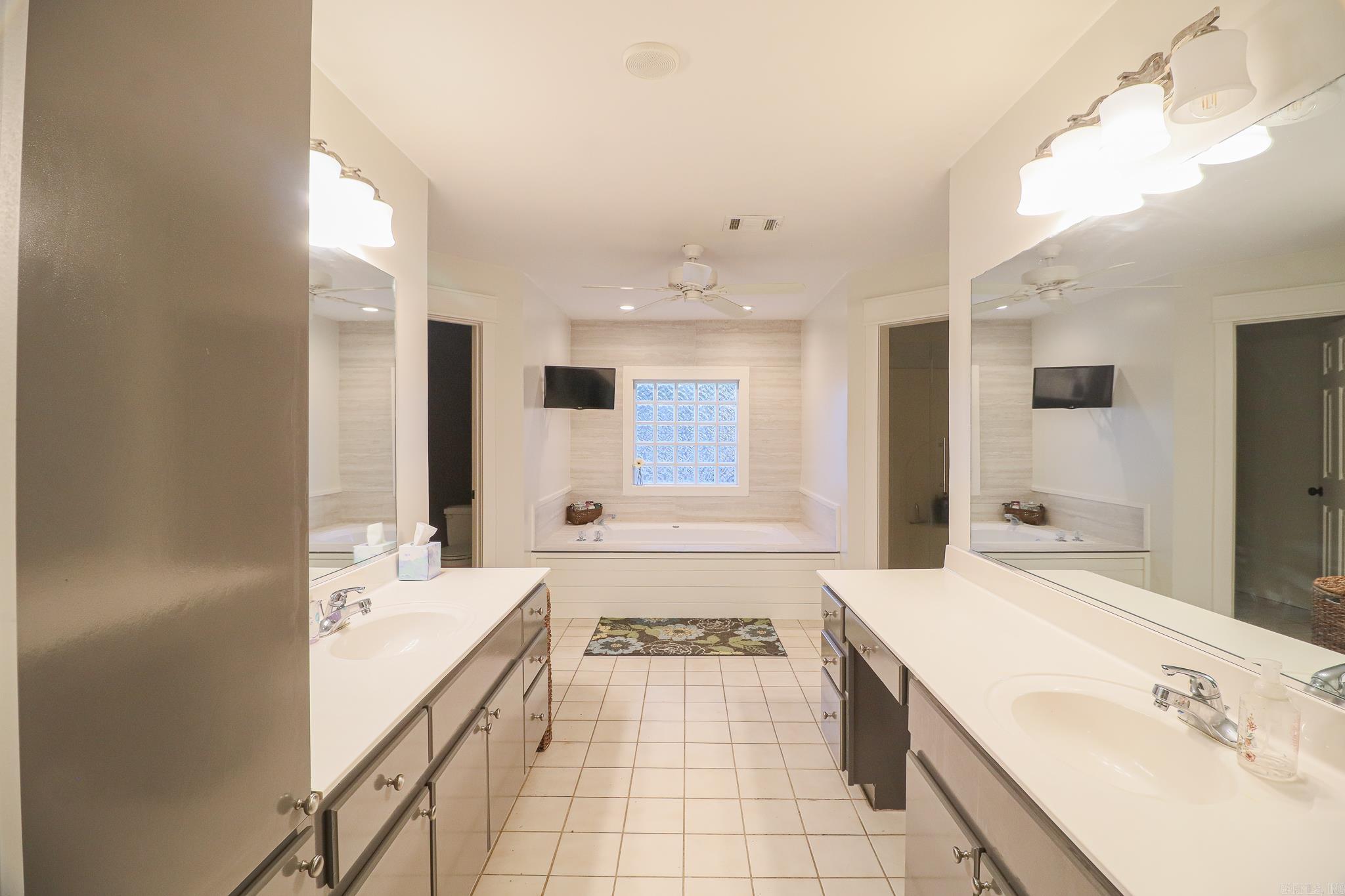 4126 Hickory Circle Jonesboro, AR 72405