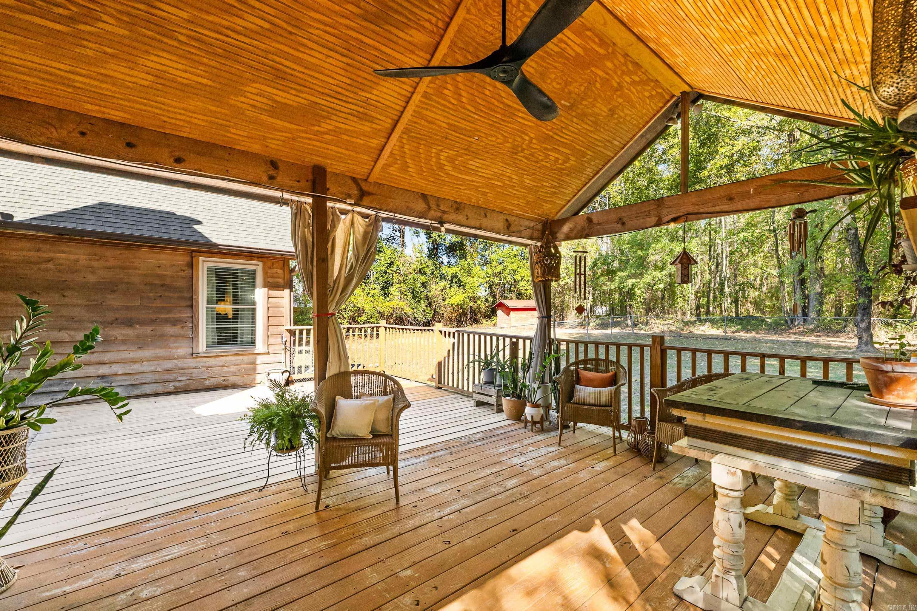 10800 Mars Hill Road Bauxite, AR 72011
