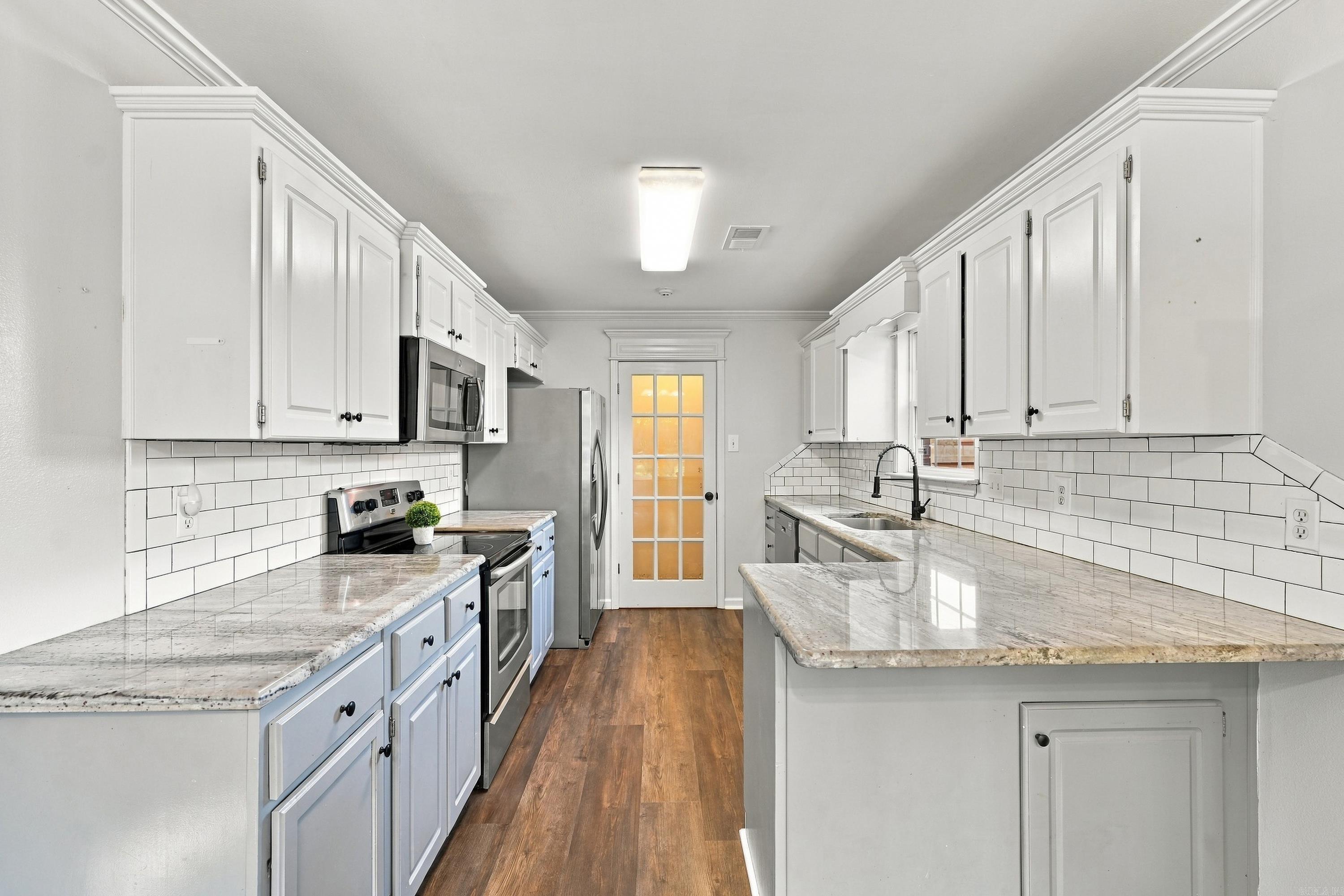27 Magness Creek Drive Cabot, AR 72023