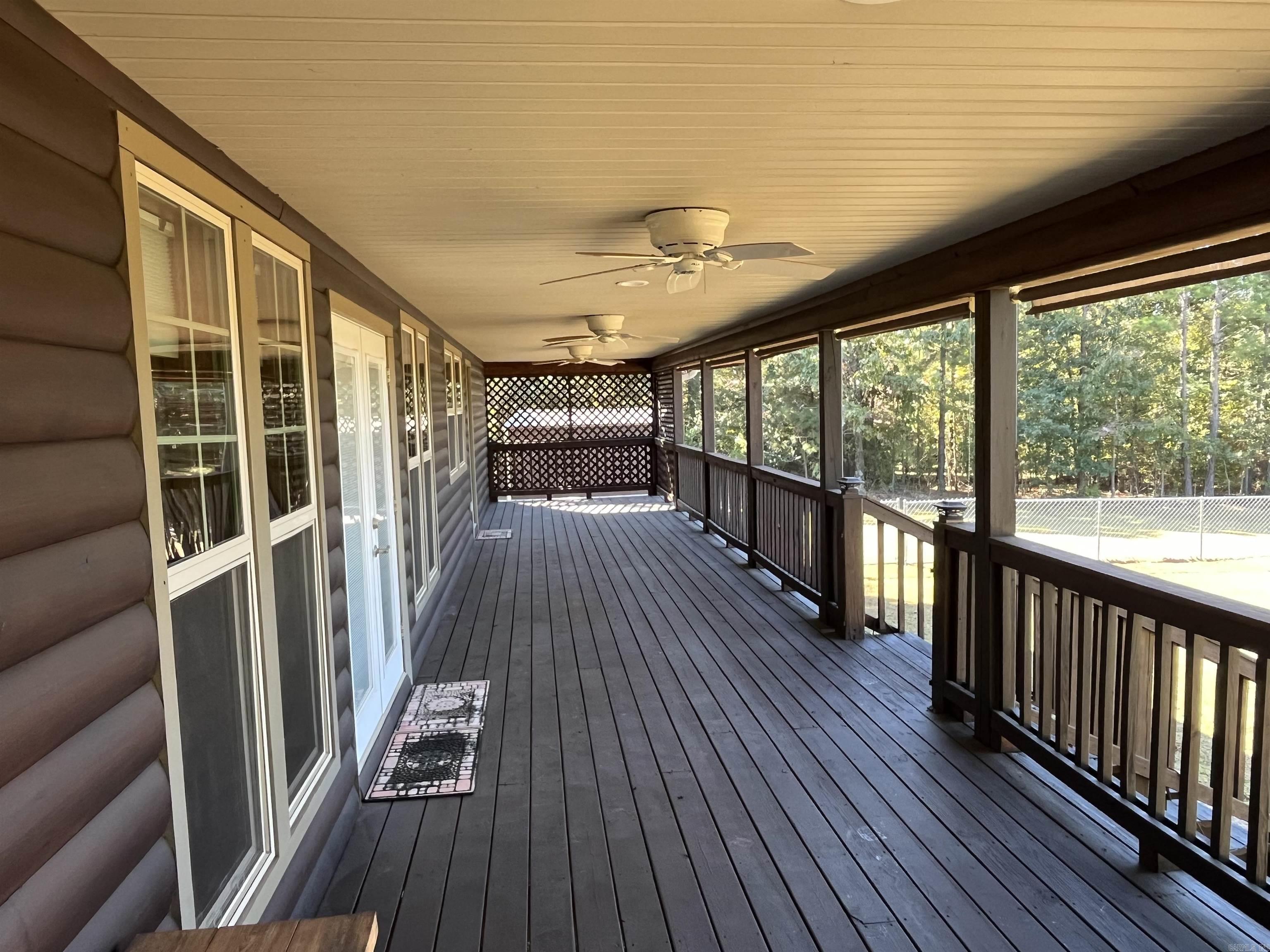 105 Tollie Kay Lane Mountain View, AR 72560