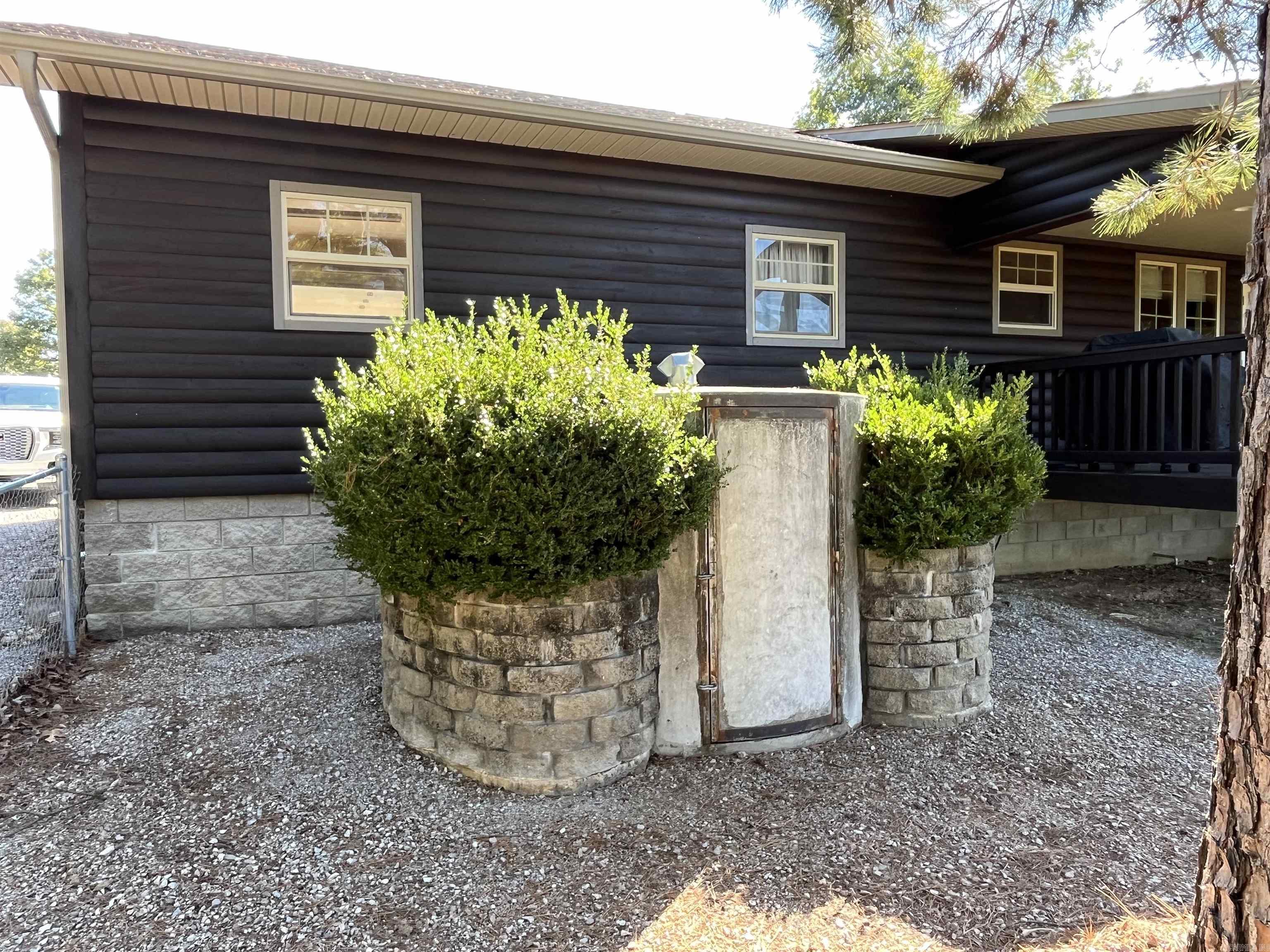 105 Tollie Kay Lane Mountain View, AR 72560