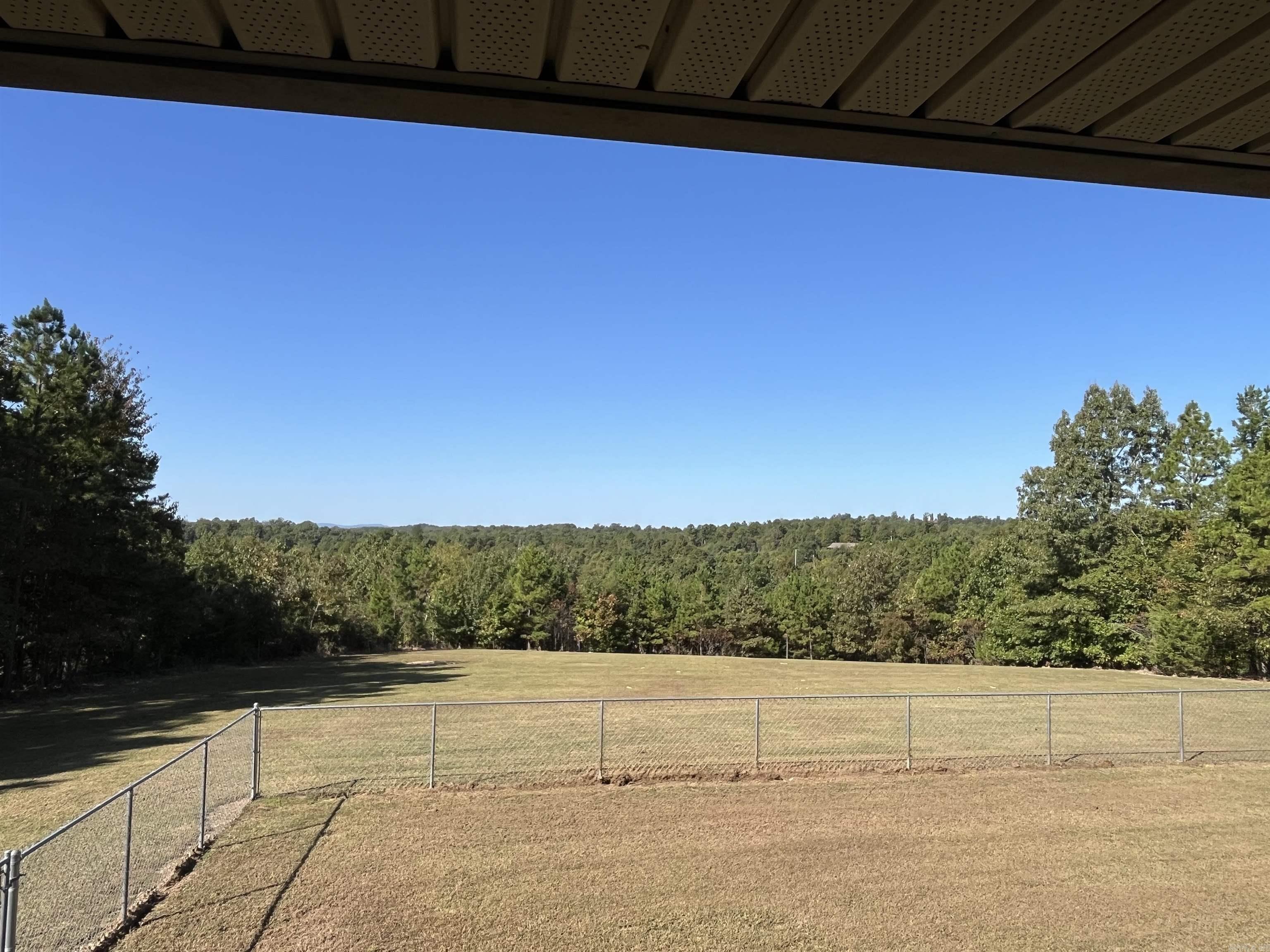 105 Tollie Kay Lane Mountain View, AR 72560