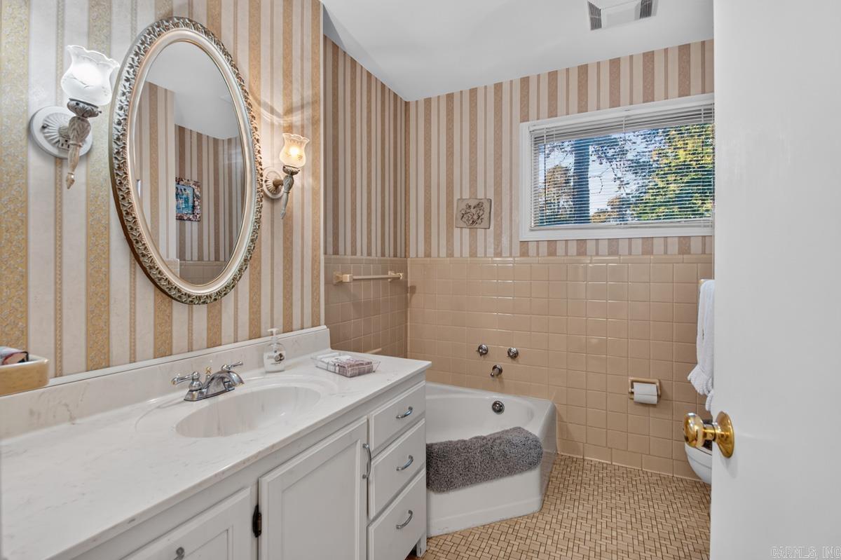 608 Beckwood Drive Little Rock, AR 72205