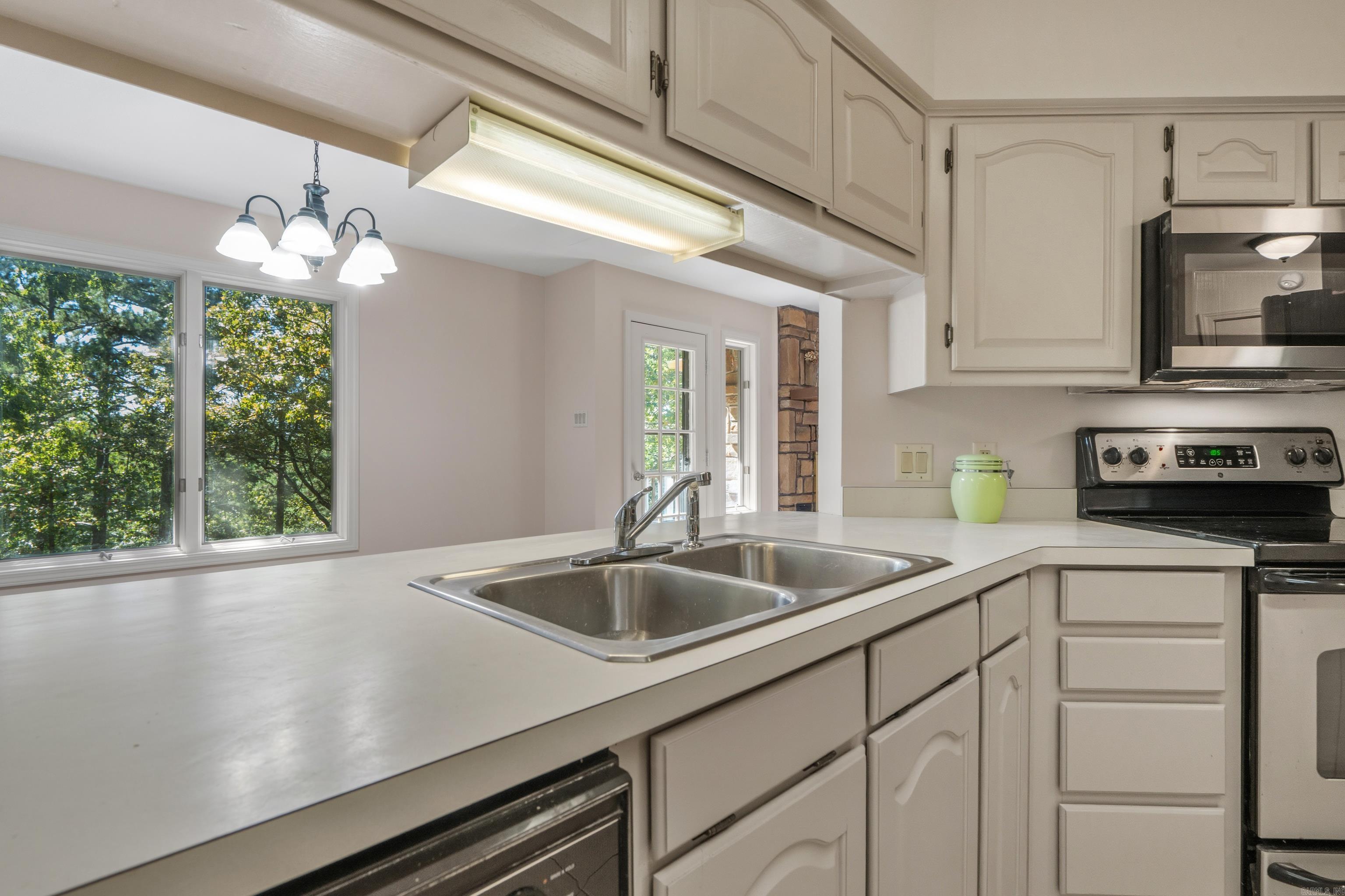 5 Andar Lane Hot Springs Village, AR 71909