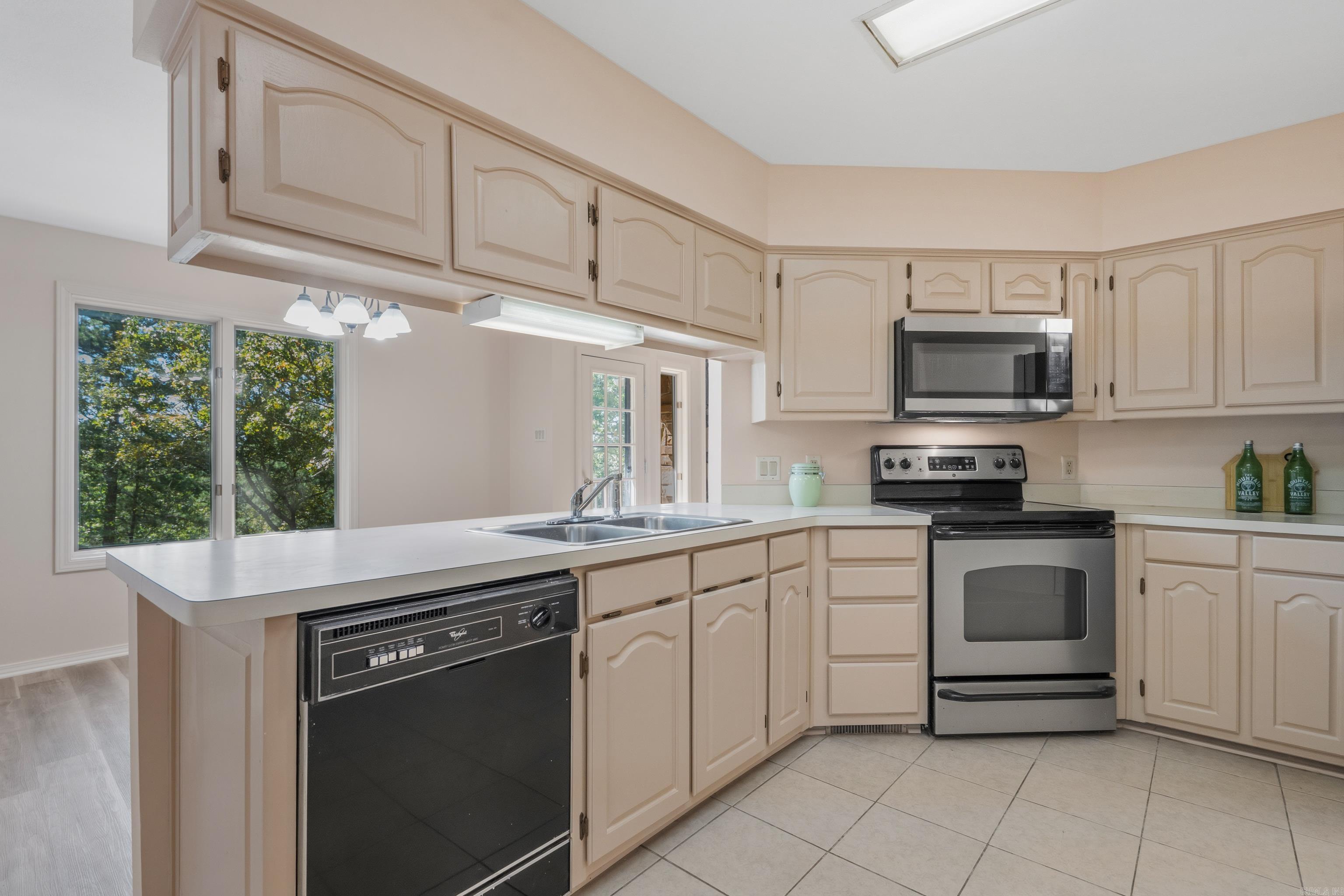 5 Andar Lane Hot Springs Village, AR 71909