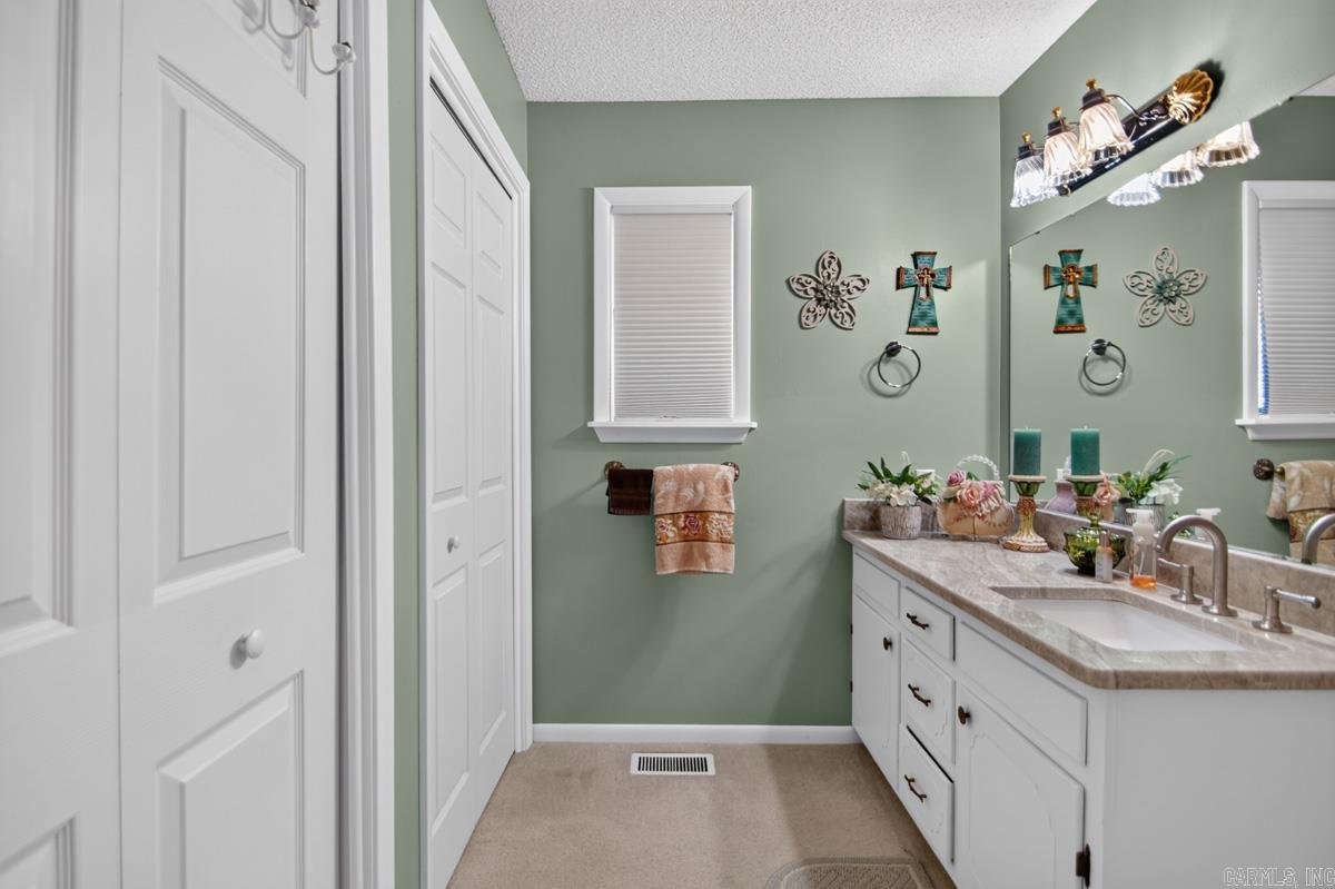 20 Durango Way Hot Springs Village, AR 71909