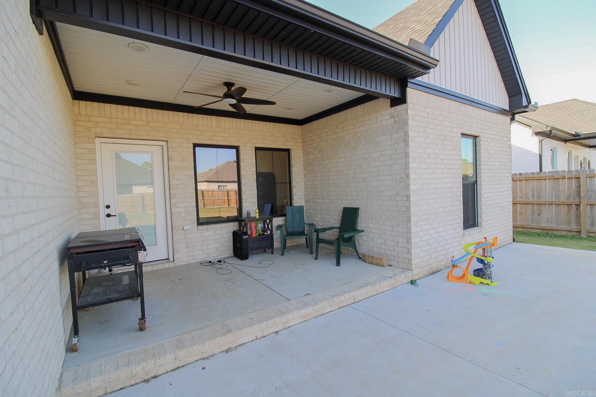5 Songbird Cove Greenbrier, AR 72058