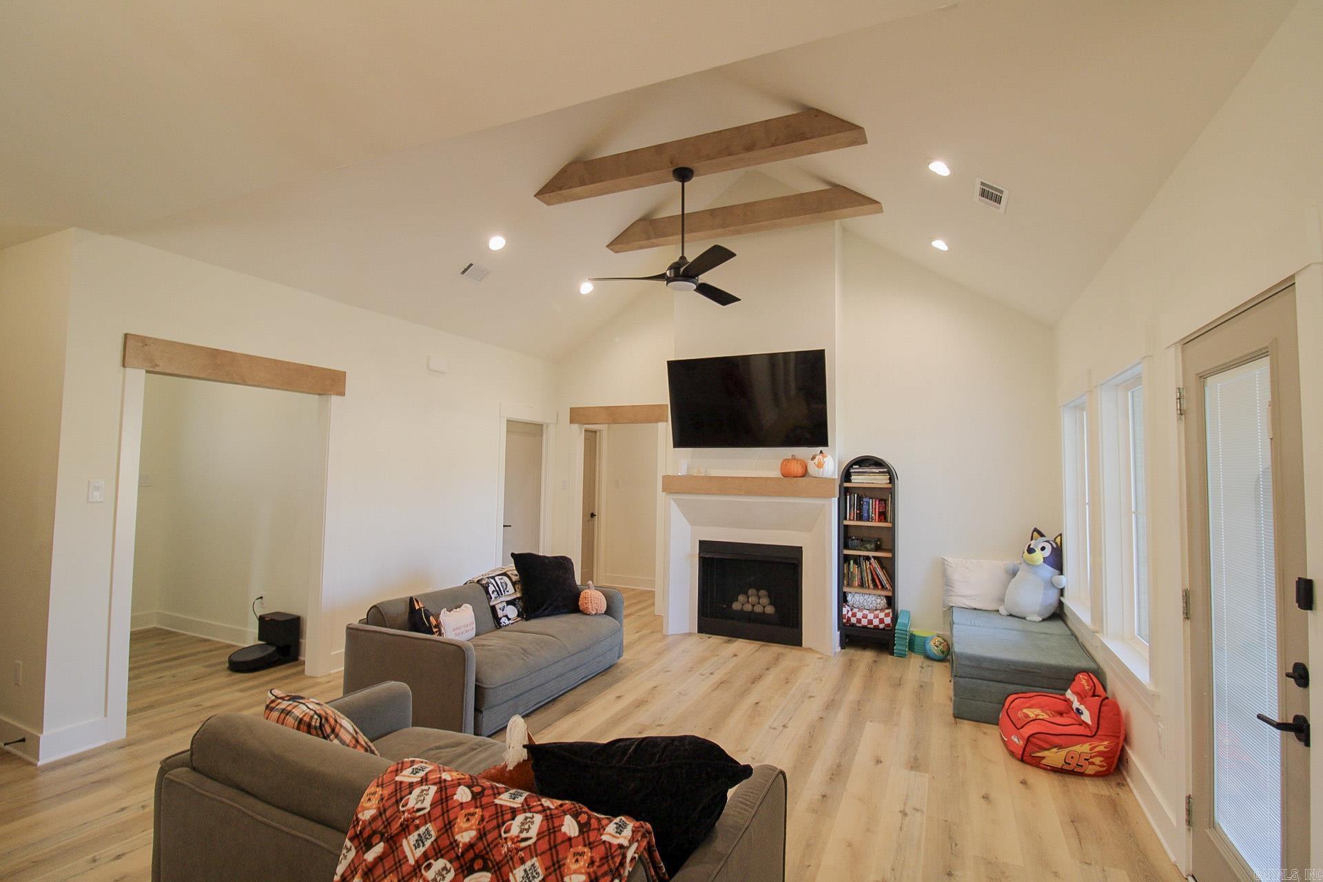 5 Songbird Cove Greenbrier, AR 72058