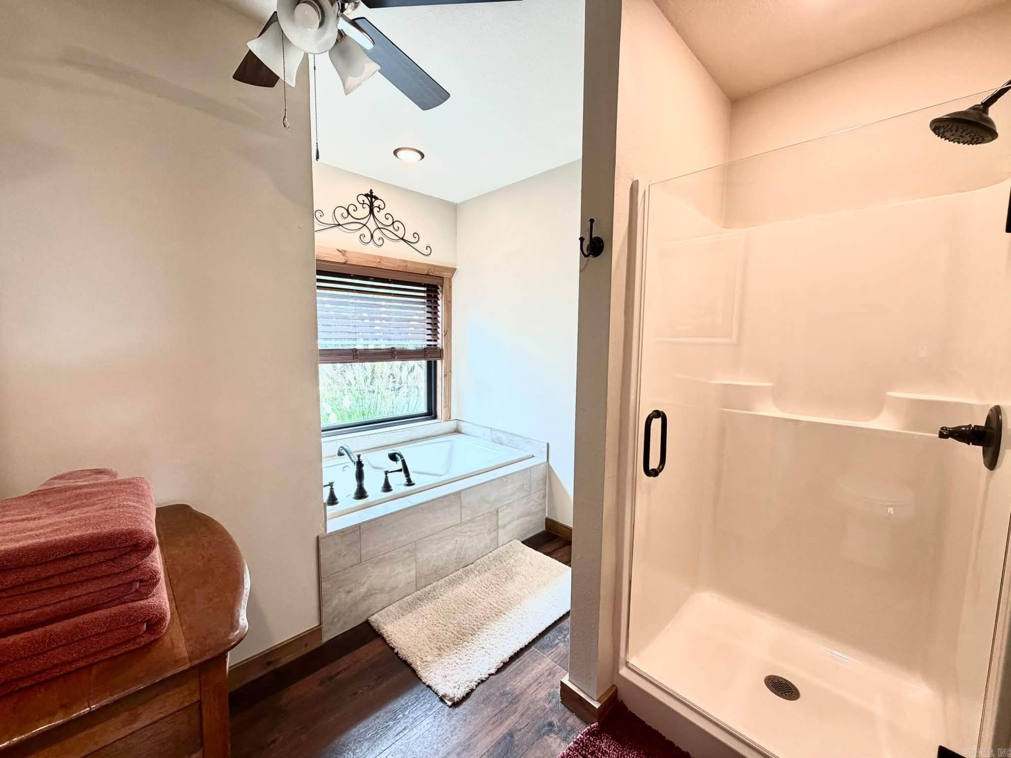 104 Cleng Perrson Fox, AR 72051