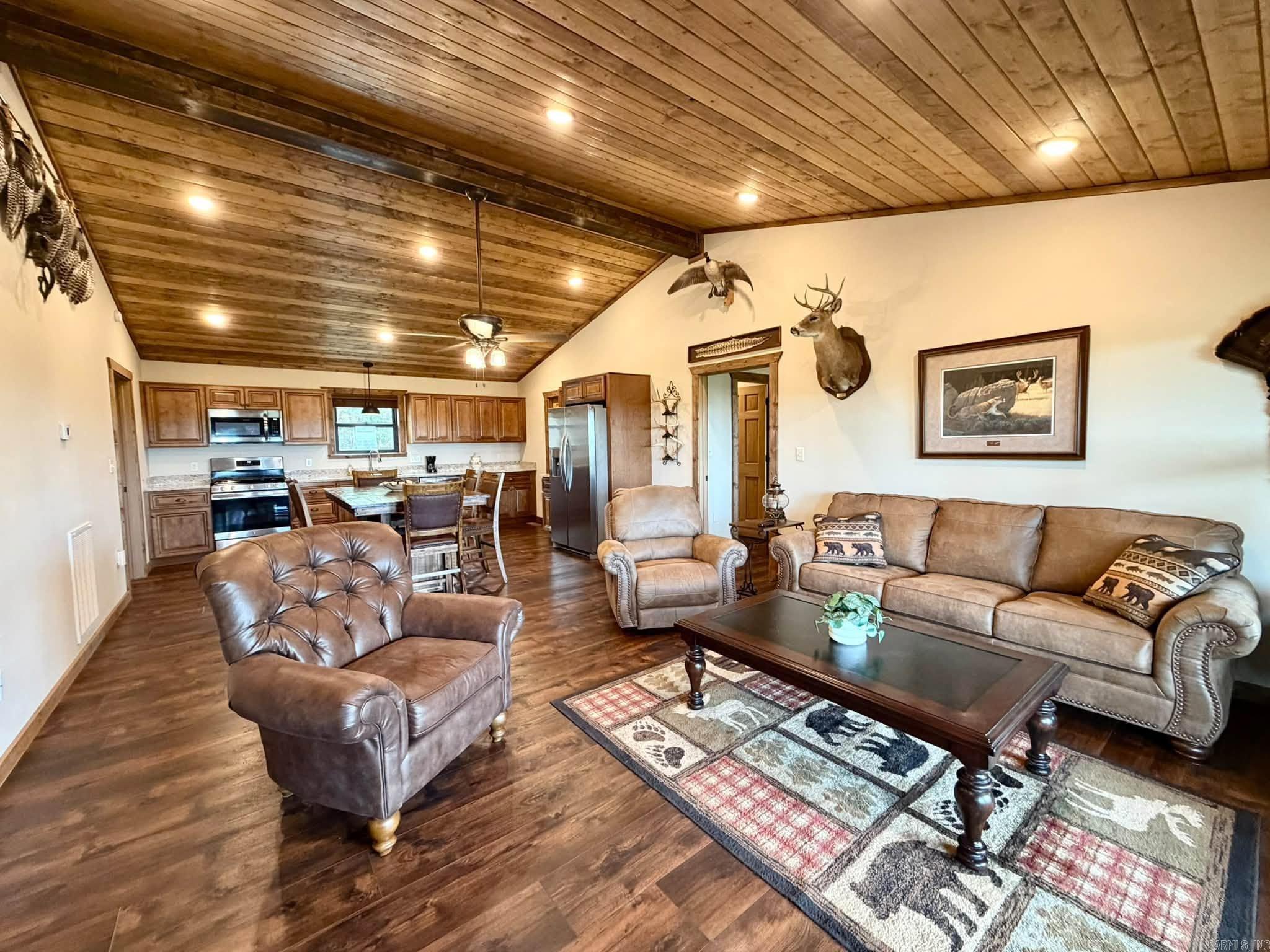 104 Cleng Perrson Fox, AR 72051