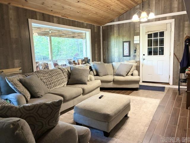 10000 HWY 263 Mountain View, AR 72560