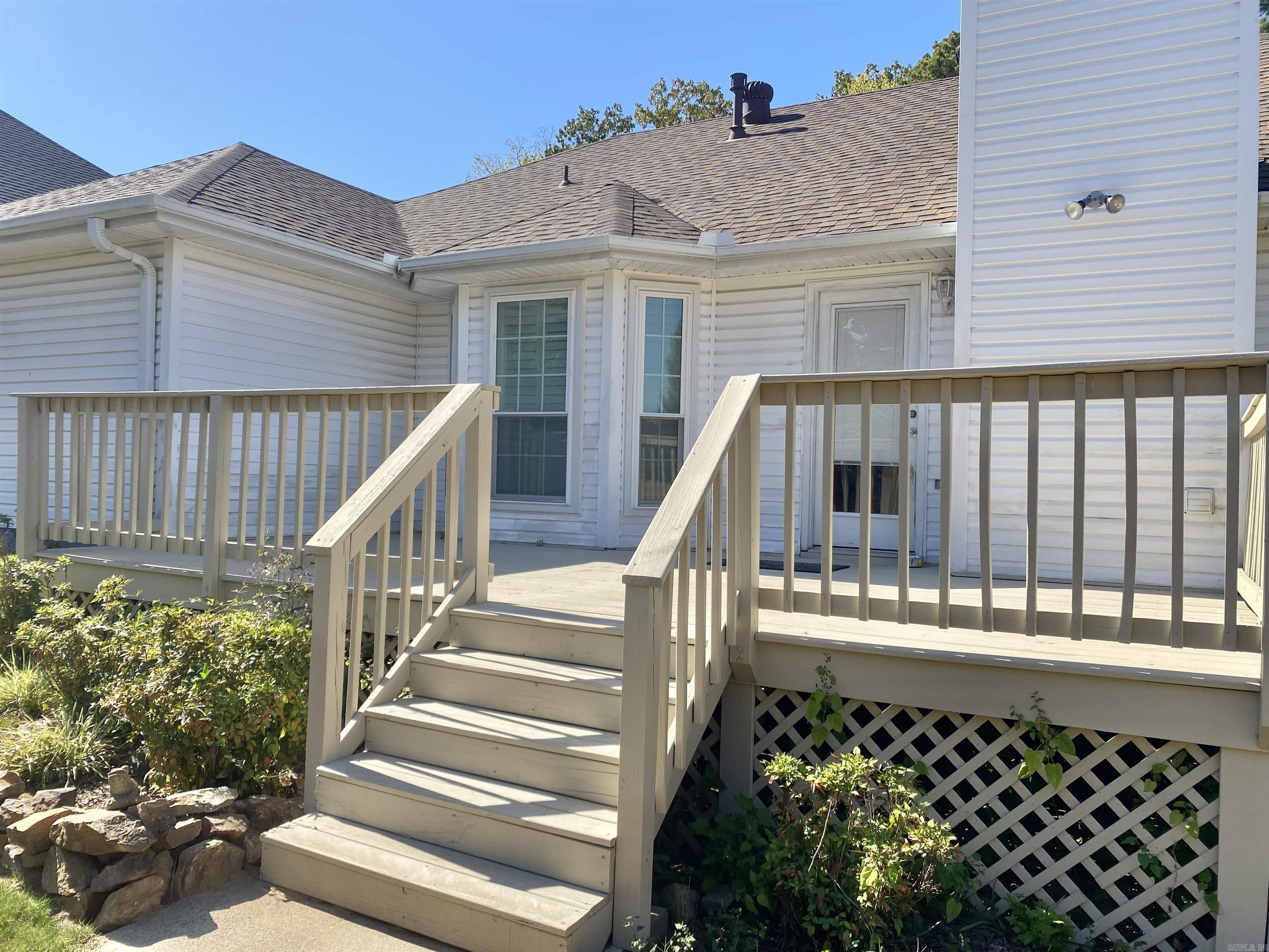 108 Waterside Drive Maumelle, AR 72113
