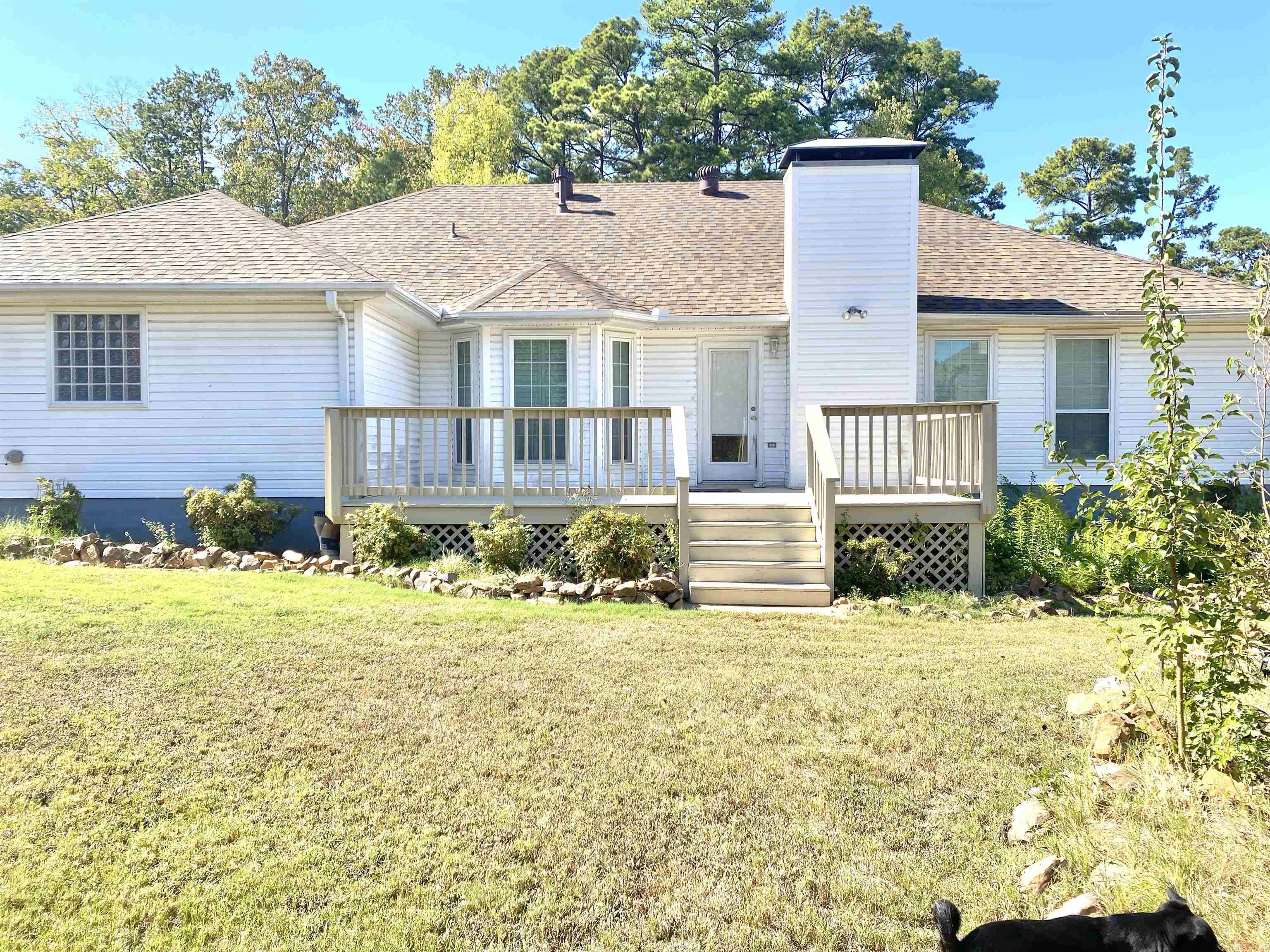 108 Waterside Drive Maumelle, AR 72113