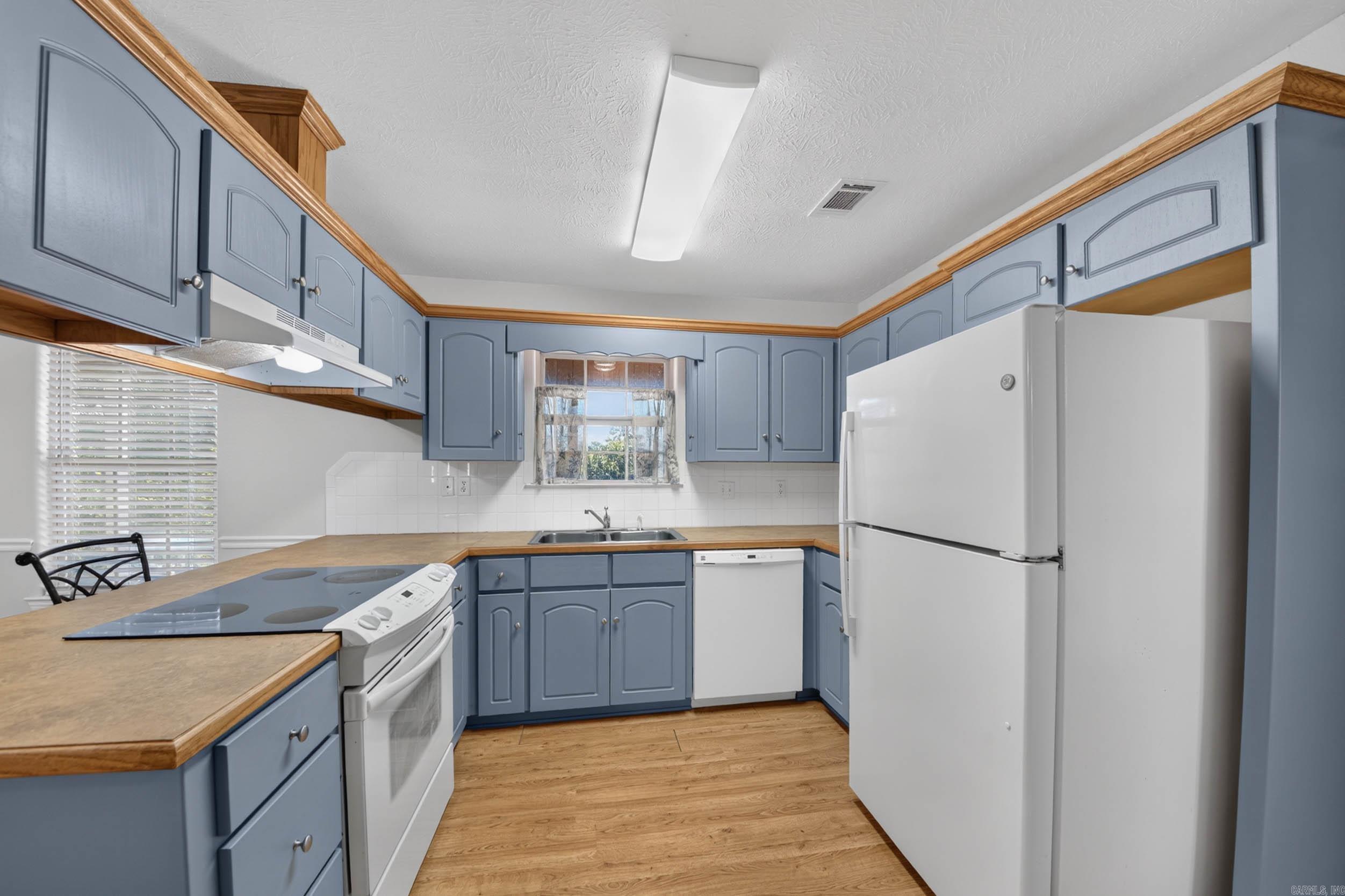 18 Kirkland Drive Cabot, AR 72023