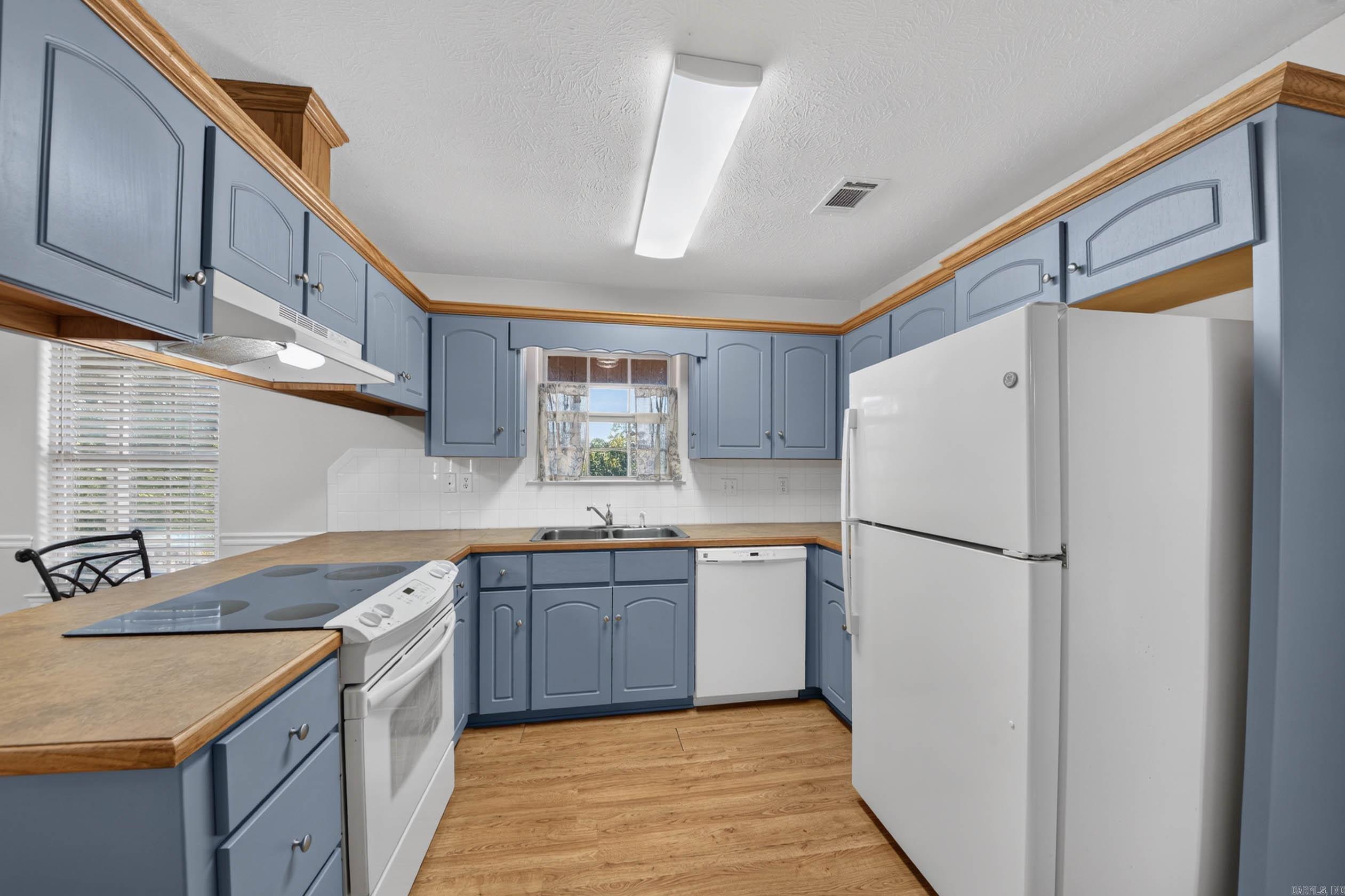 18 Kirkland Drive Cabot, AR 72023