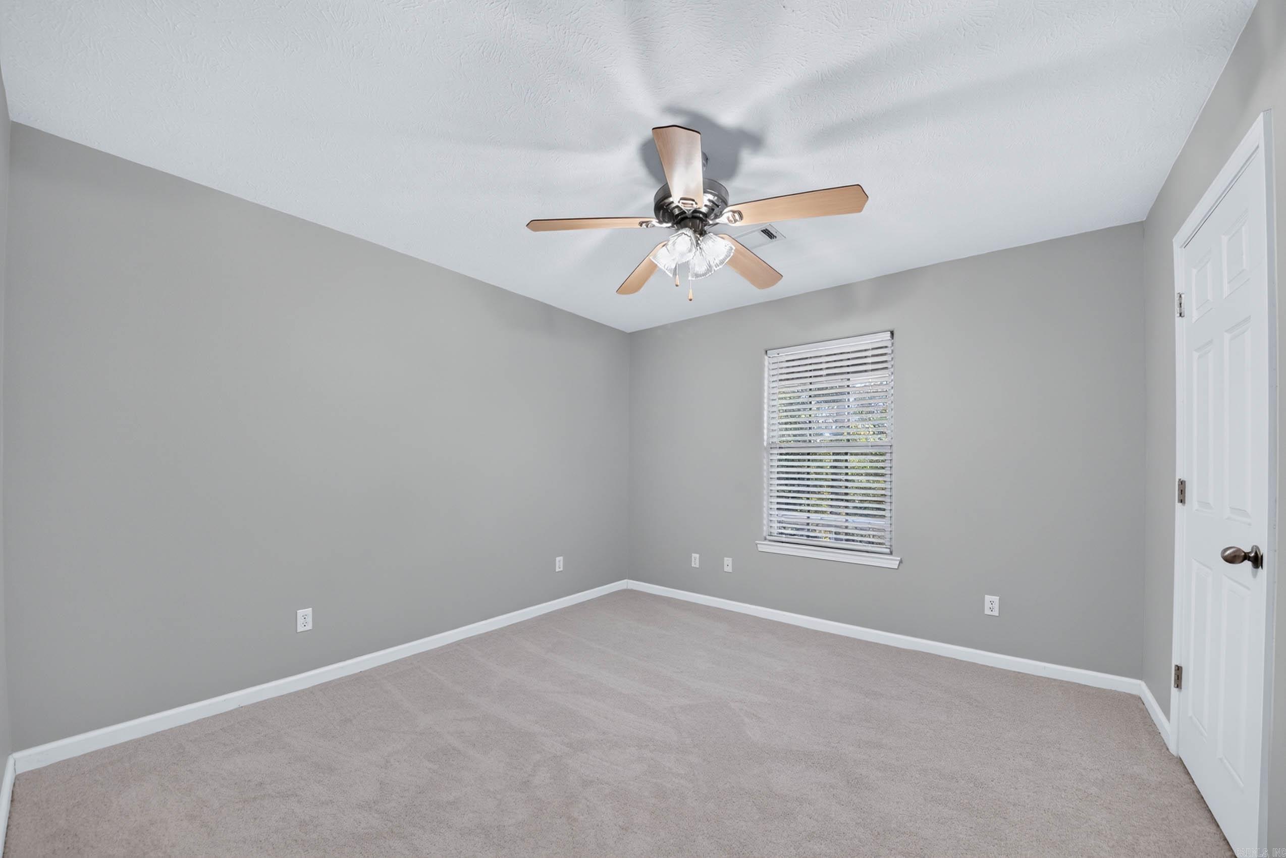 18 Kirkland Drive Cabot, AR 72023