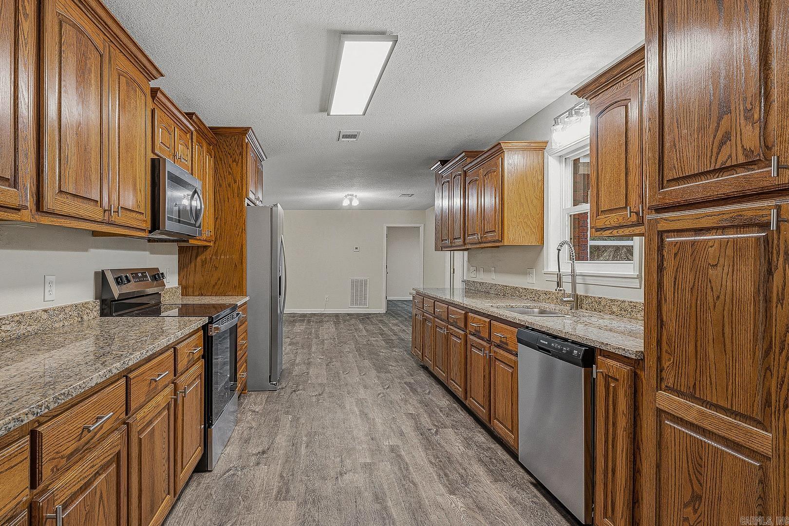 1100 N 74th Cove Paragould, AR 72450