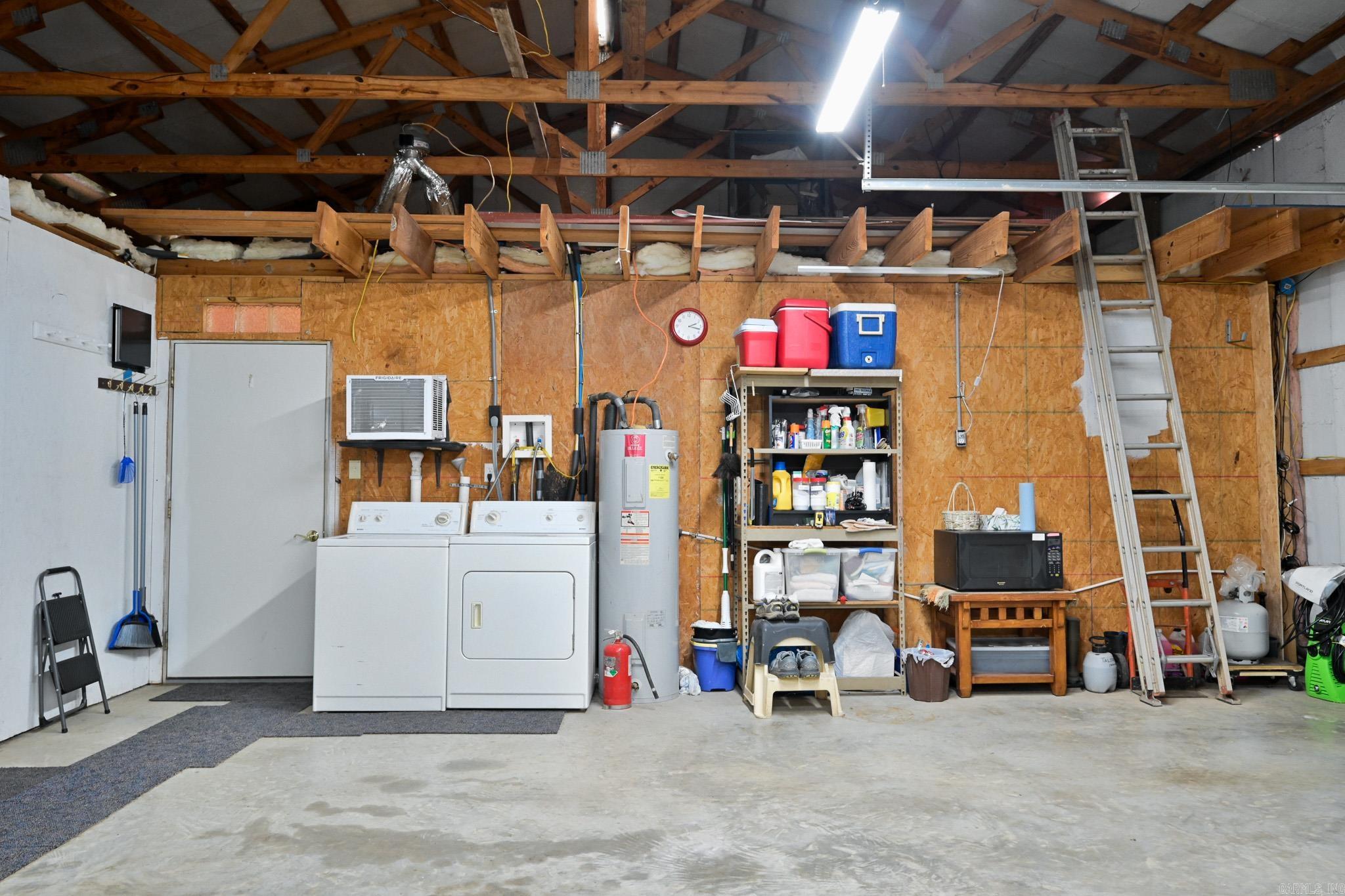 115 Lark Ln Mena, AR 71953