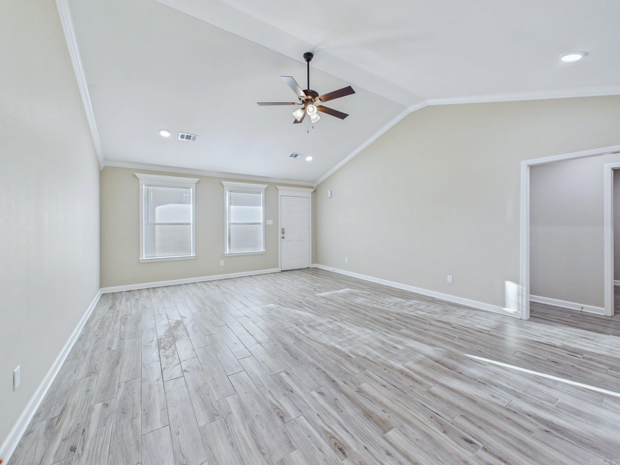 105 Coal Mountain Road El Paso, AR 72045