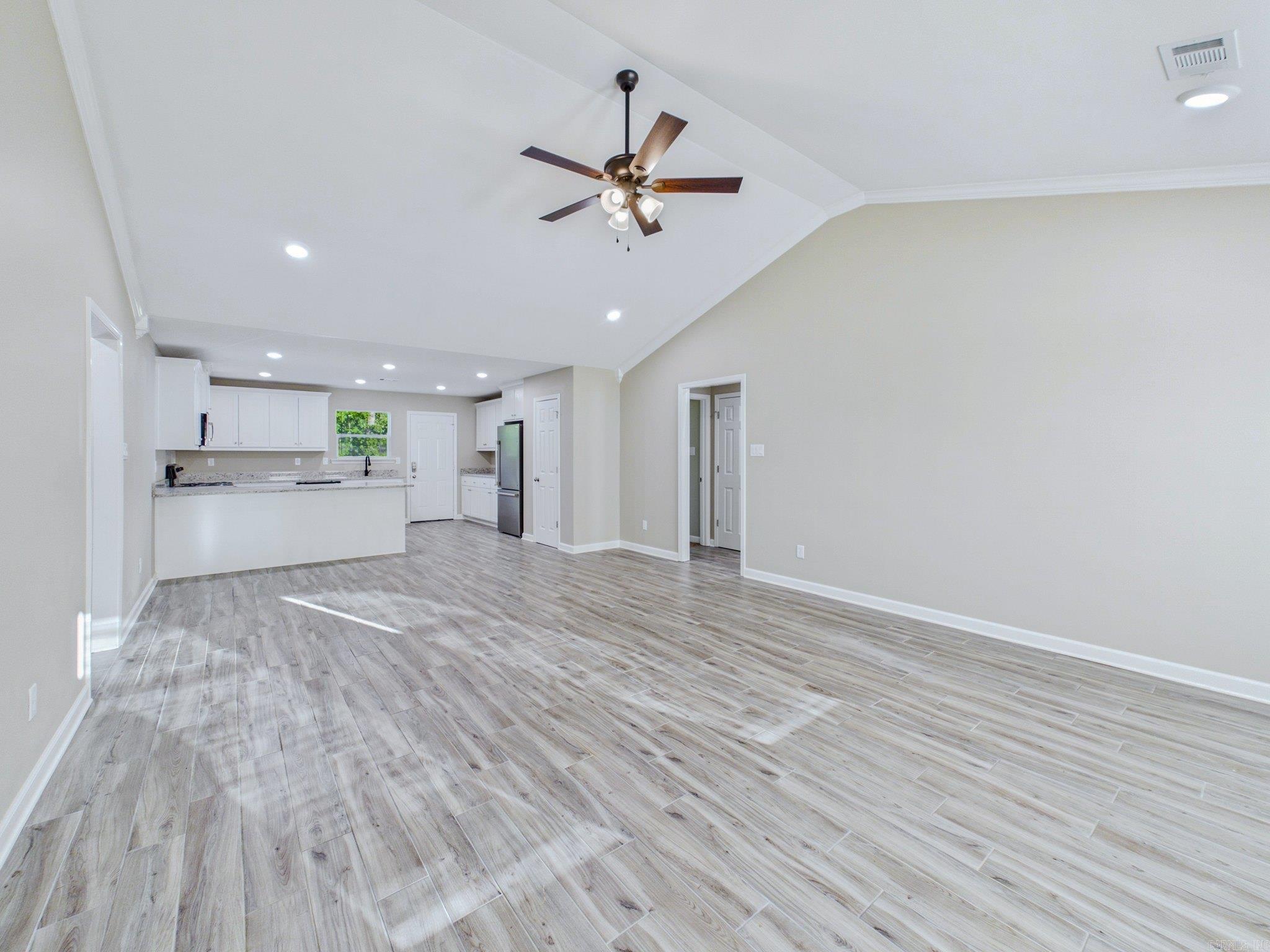105 Coal Mountain Road El Paso, AR 72045