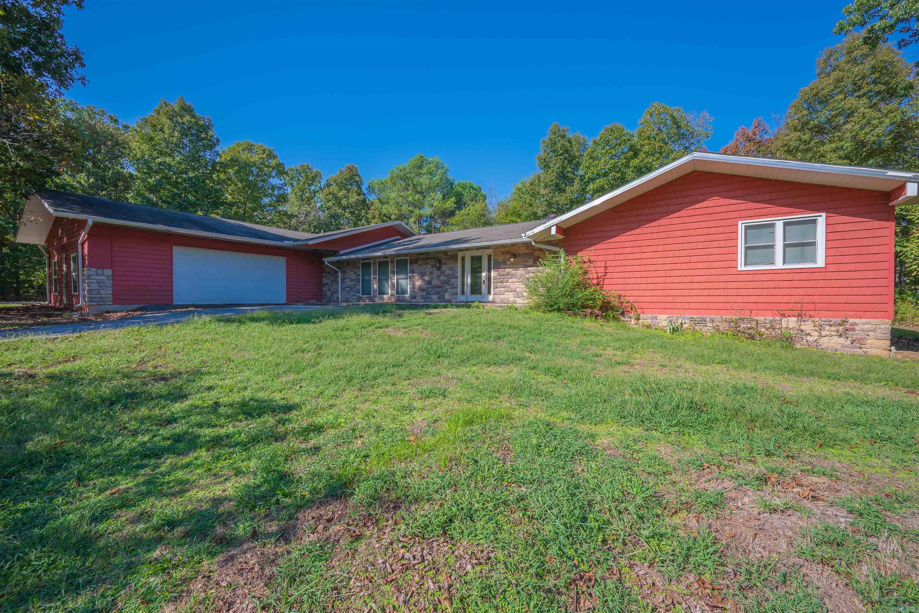 22 Nioka Drive Cherokee Village, AR 72529