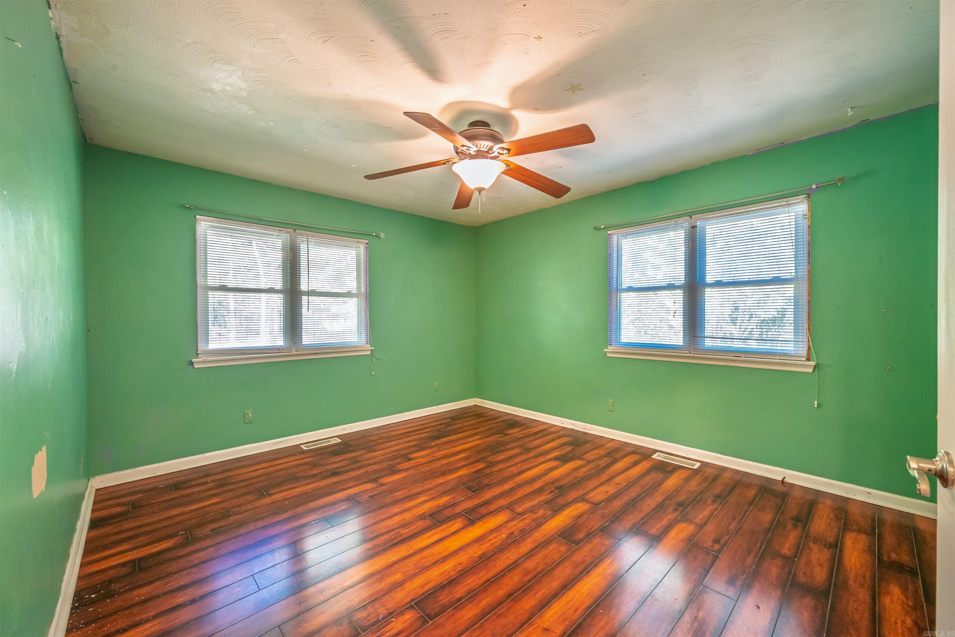 22 Nioka Drive Cherokee Village, AR 72529
