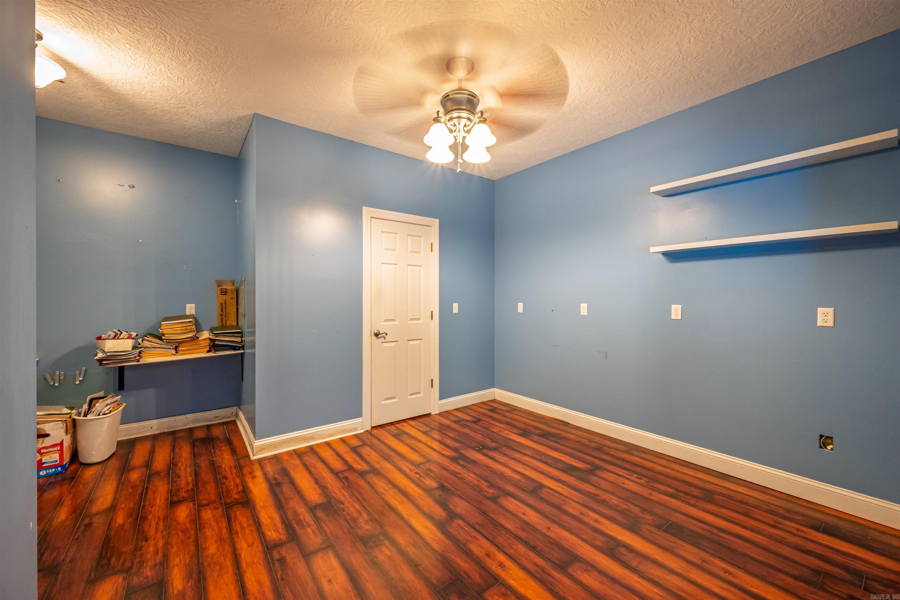 22 Nioka Drive Cherokee Village, AR 72529