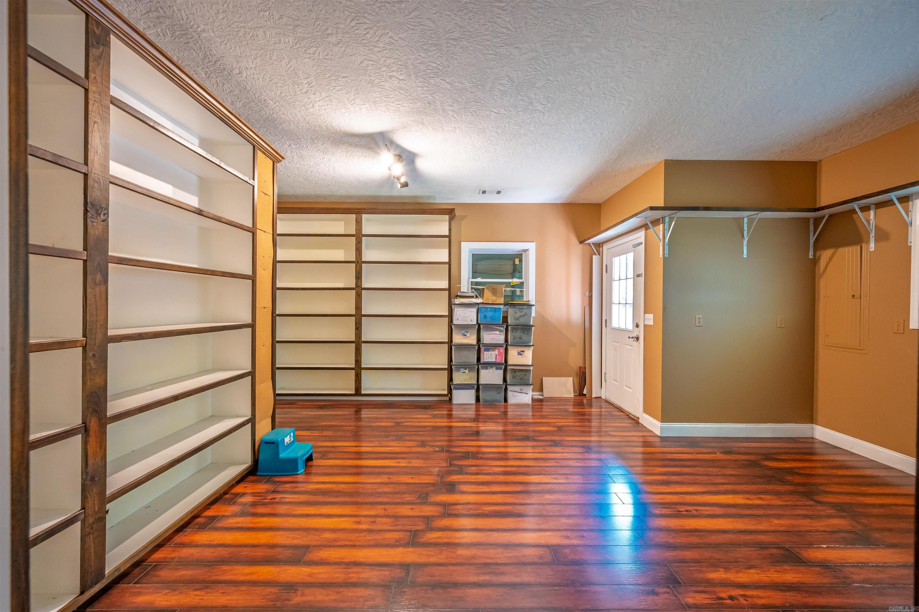 22 Nioka Drive Cherokee Village, AR 72529