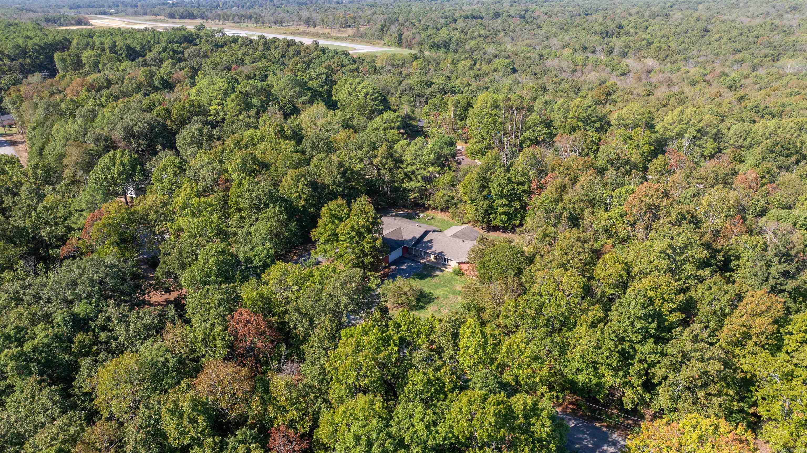 22 Nioka Drive Cherokee Village, AR 72529