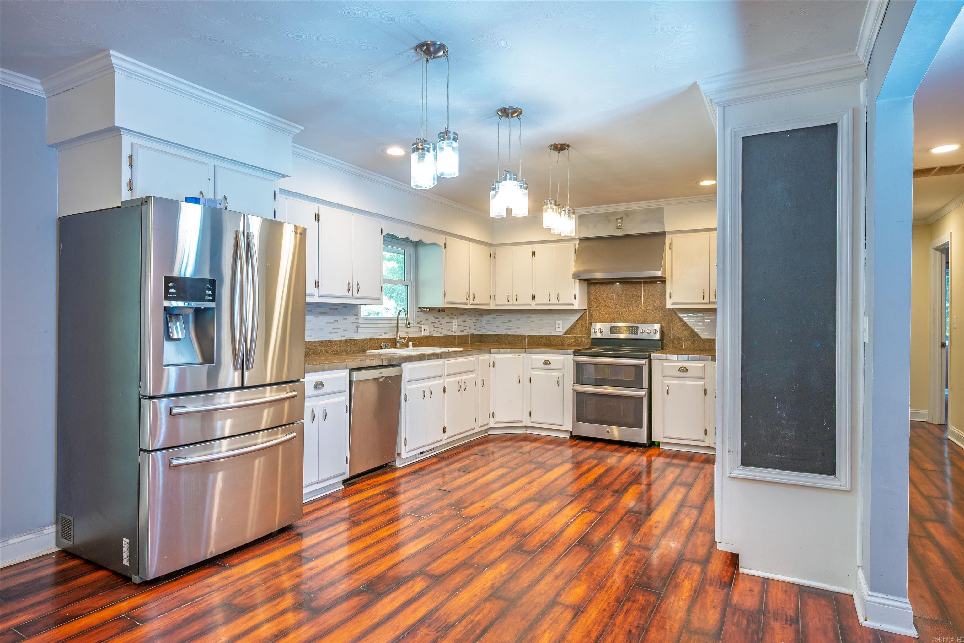 22 Nioka Drive Cherokee Village, AR 72529