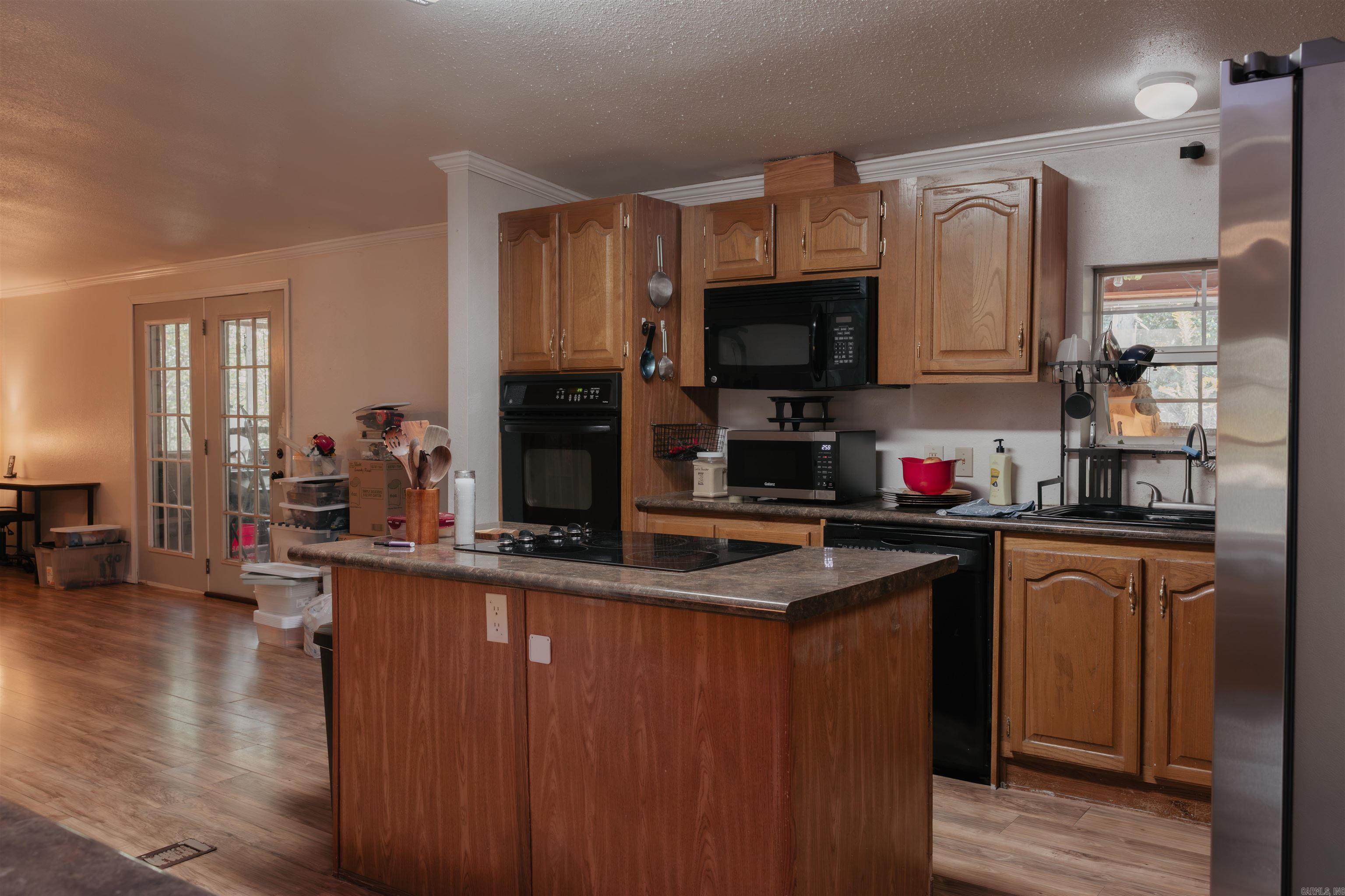 533 Sunset Circle — photo 4