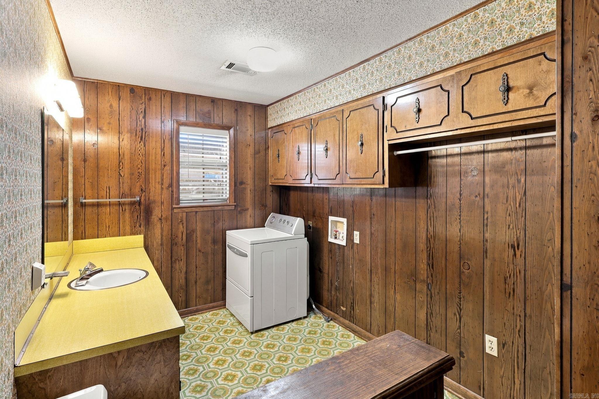608 S Baridon Street Conway, AR 72034