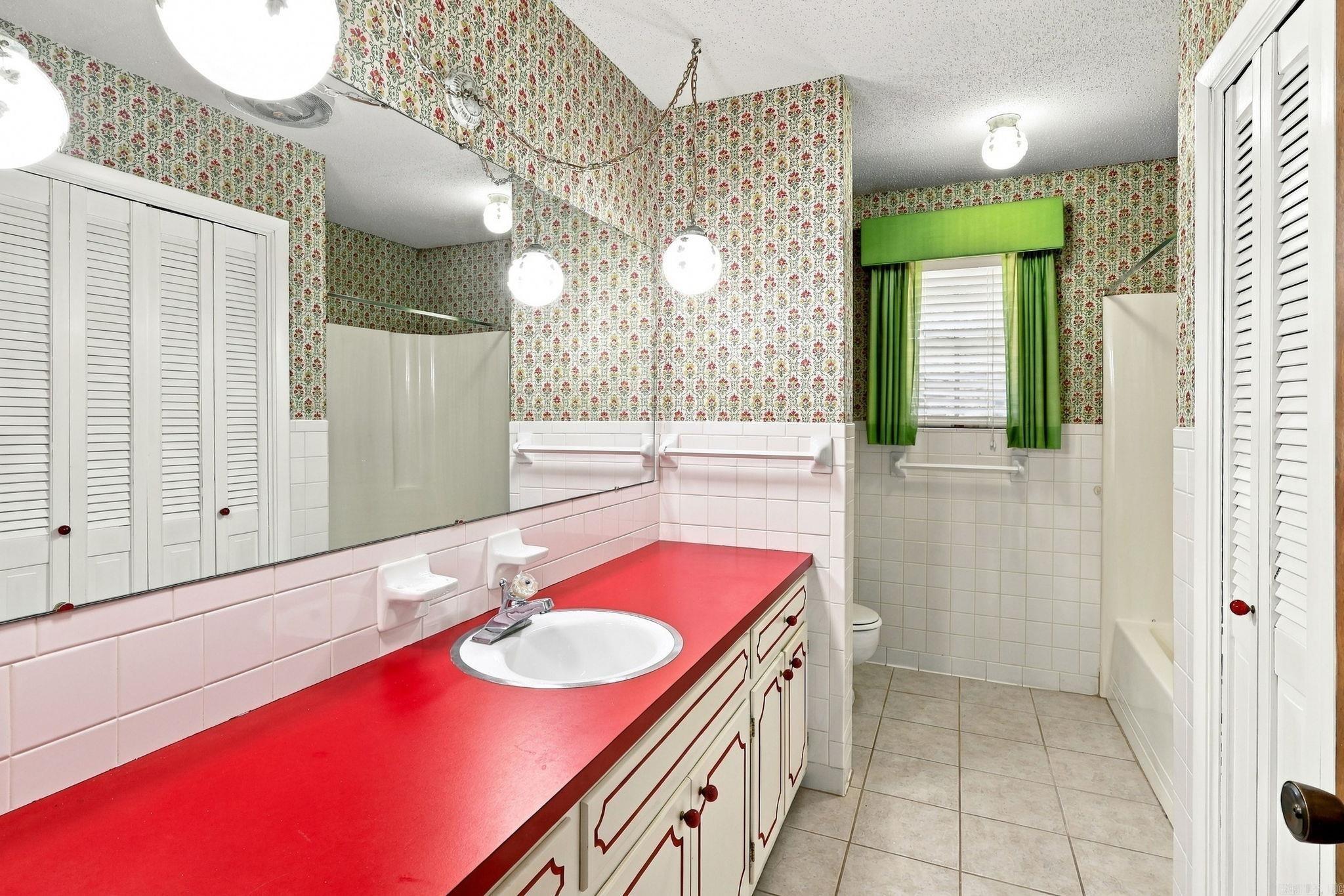 608 S Baridon Street Conway, AR 72034