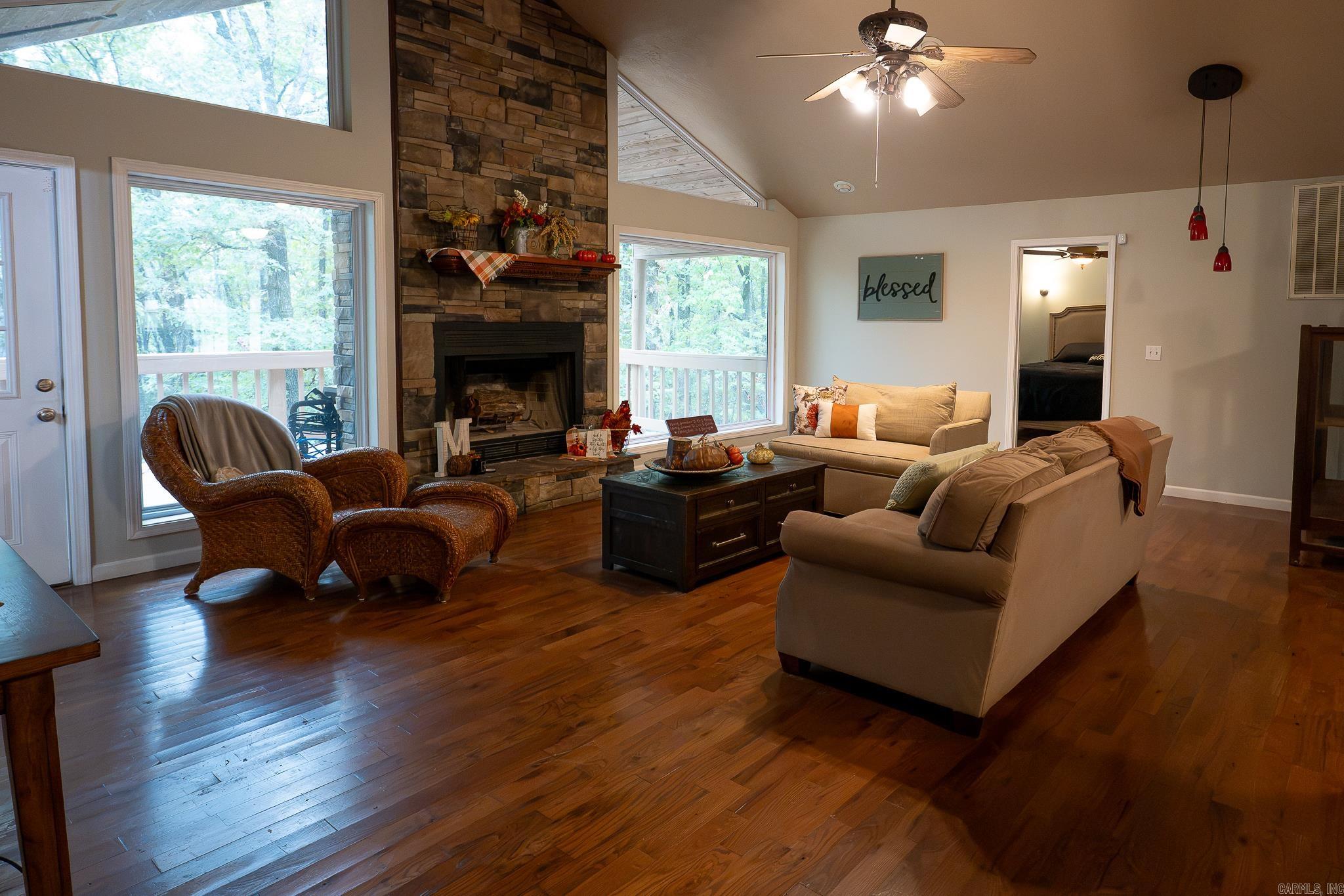 15 Vista Pointe Dr Batesville, AR 72501