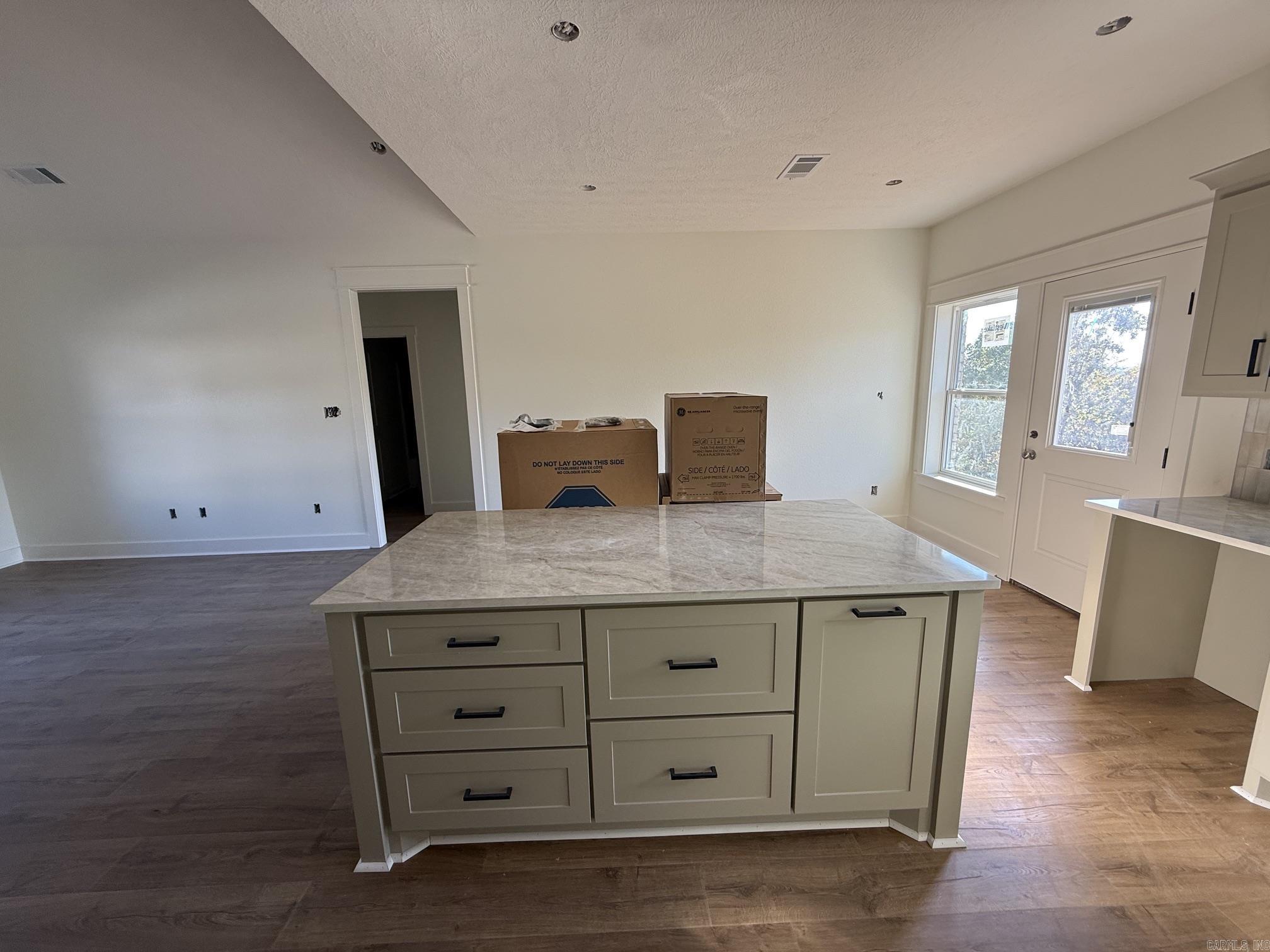 14 Summer Tyme Drive Greenbrier, AR 72058