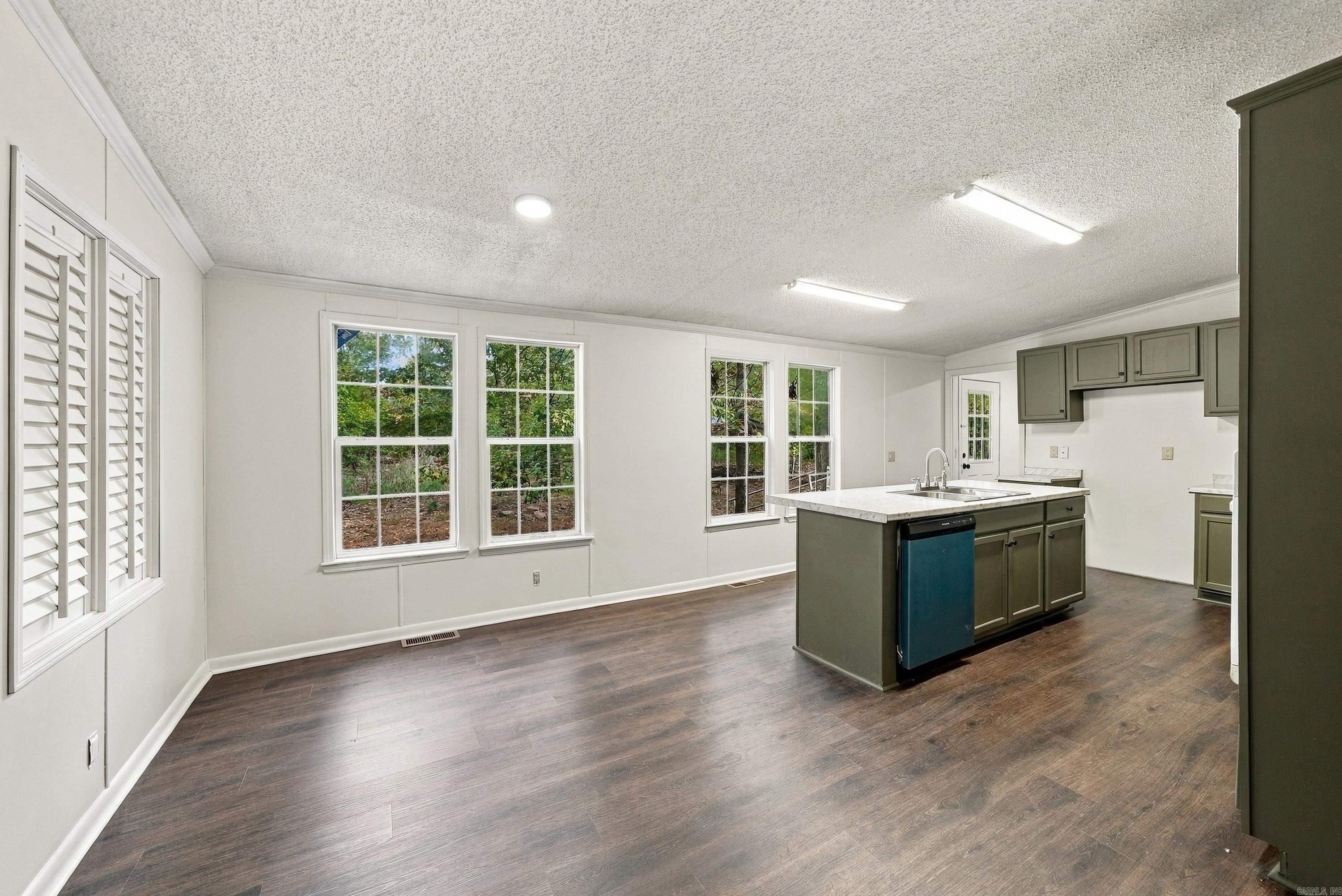 71 Kara Cove Vilonia, AR 72173