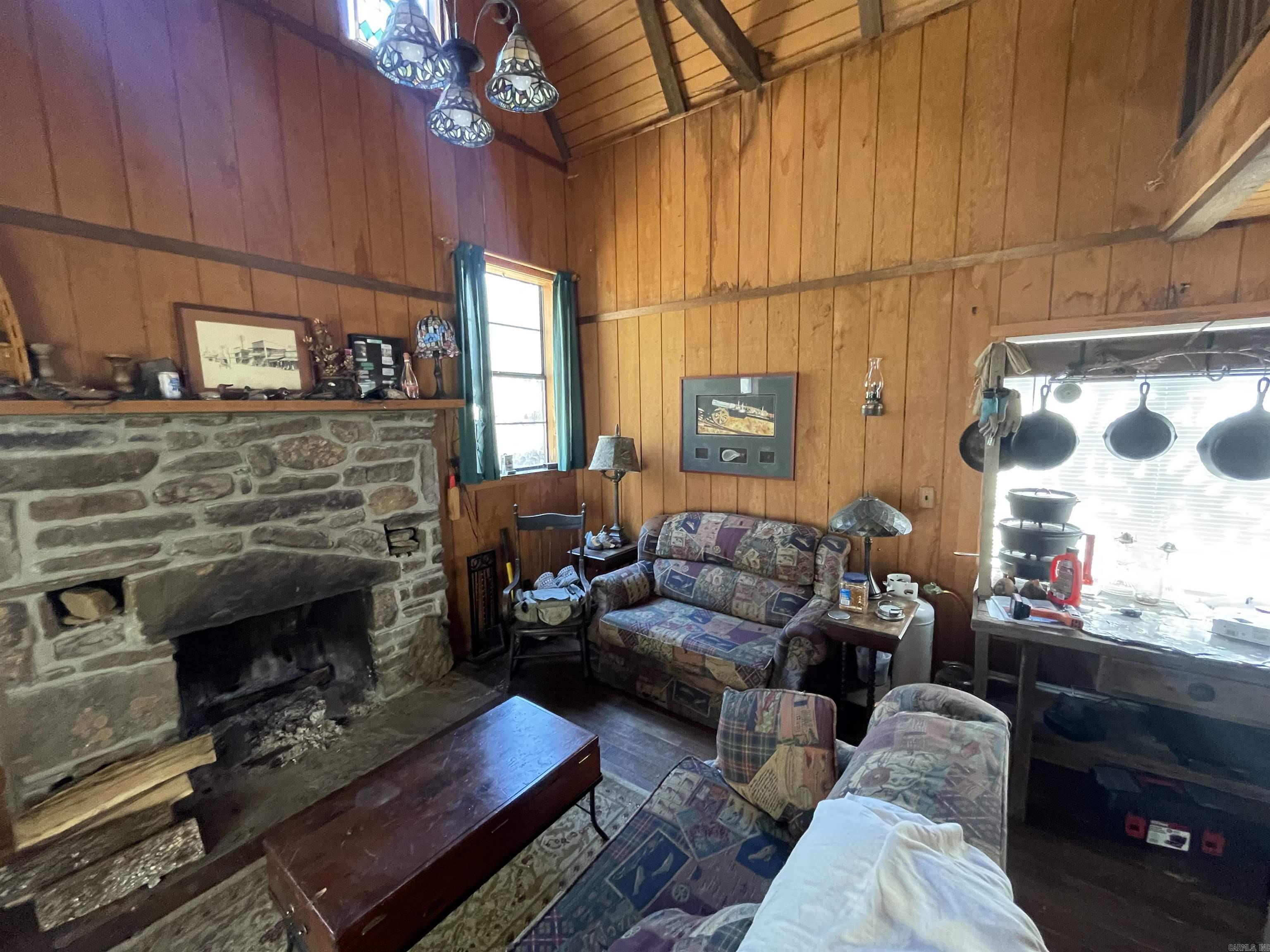 1246 Chimney Rock Road Shirley, AR 72088